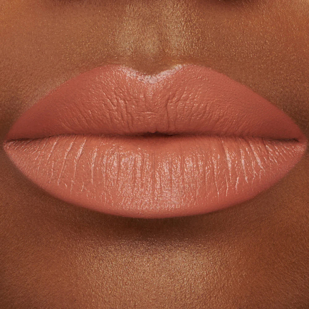 Anna Marti Cosmetics Velvet Matte Lipstick - Long Lasting, Hydrating Liquid Lipstick with Rich Pigment - Perfect for Date Night, Parties & Everyday Wear
