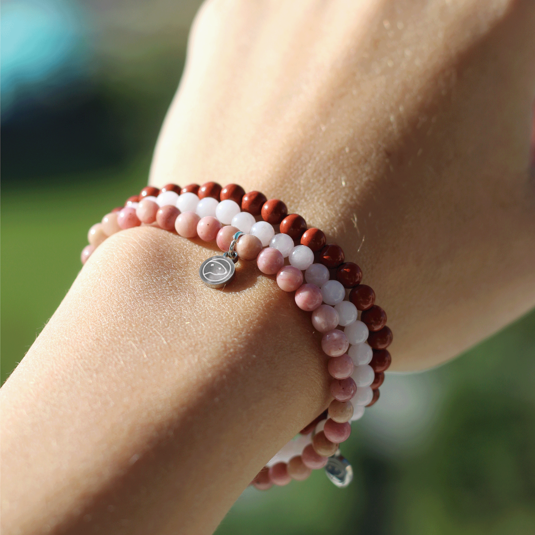 Mini Love Bracelet Pack - Elegant Friendship Bracelets for Women & Girls - Perfect for Gifts, Parties & Everyday Wear