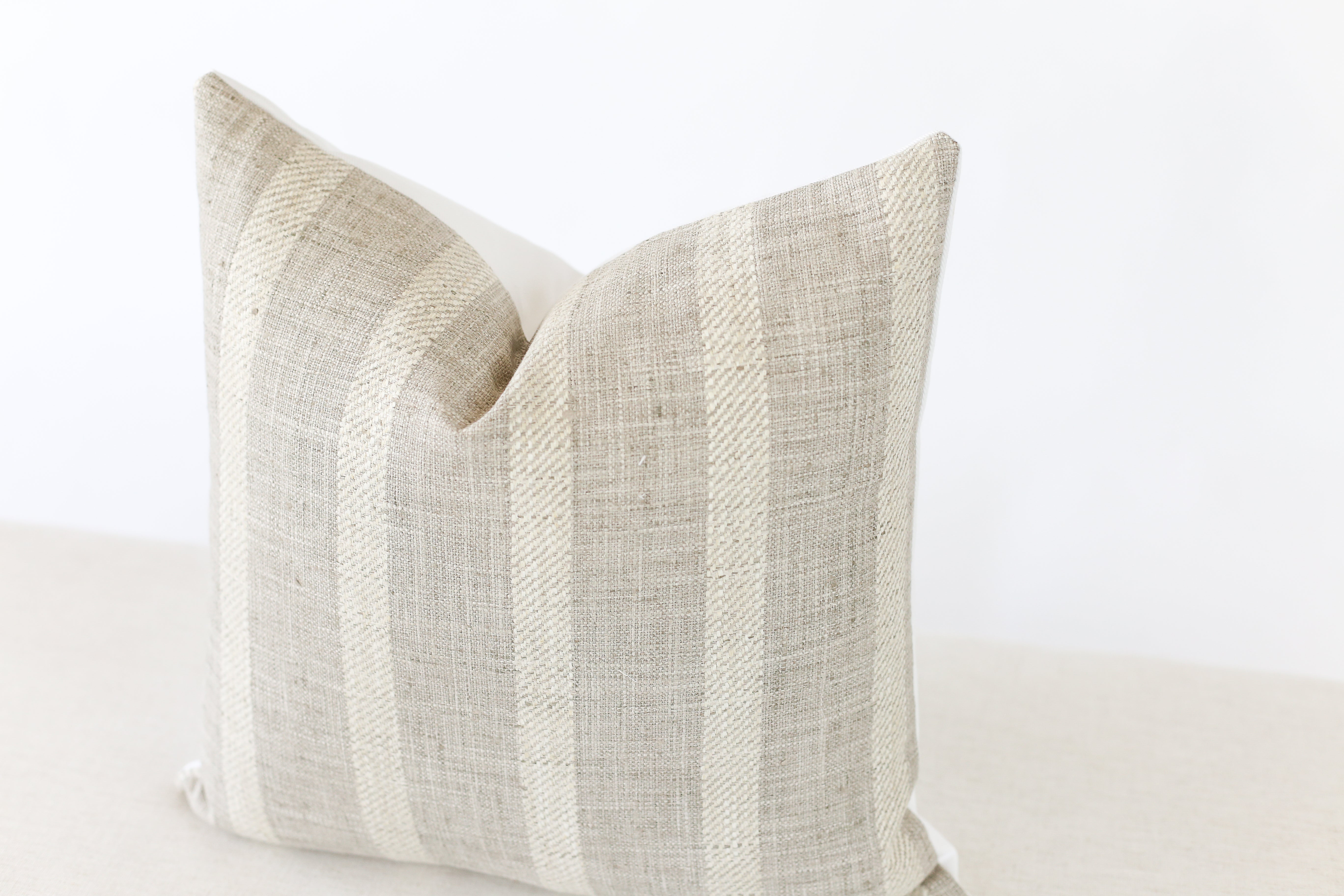 Stylish Taryn Stripe Pillow Cover - Decorative Cushion Case for Sofa, Bed & Home Decor - Perfect for Living Room, Bedroom & Cozy Spaces