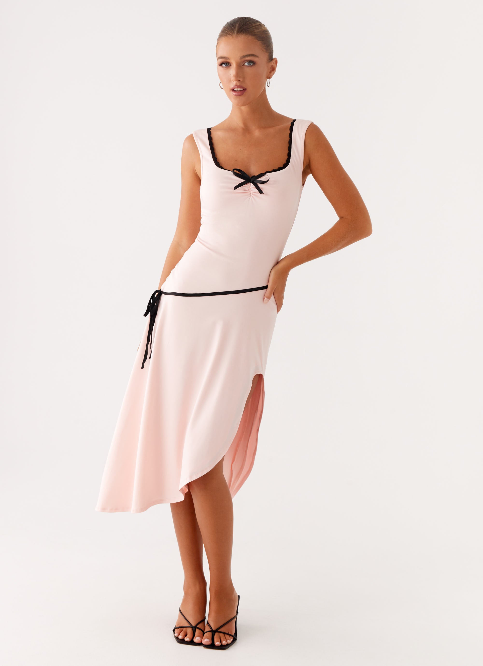Darlene Women's Midi Dress - Flowy Pink Summer Dress for Casual Wear, Party & Date Night | Elegant A-Line Knee Length Dress with Short Sleeves