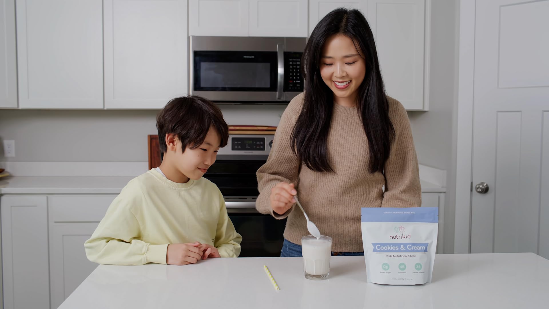 Kids Protein Powder Shake with 36 Vitamins & 10g Whey Protein | Weight Gain Drink Mix for Children | Digestive Enzymes & Probiotics | Healthy Growth Snack (12.25 oz) - Perfect for Breakfast, After-School Snacks & Picky Eaters