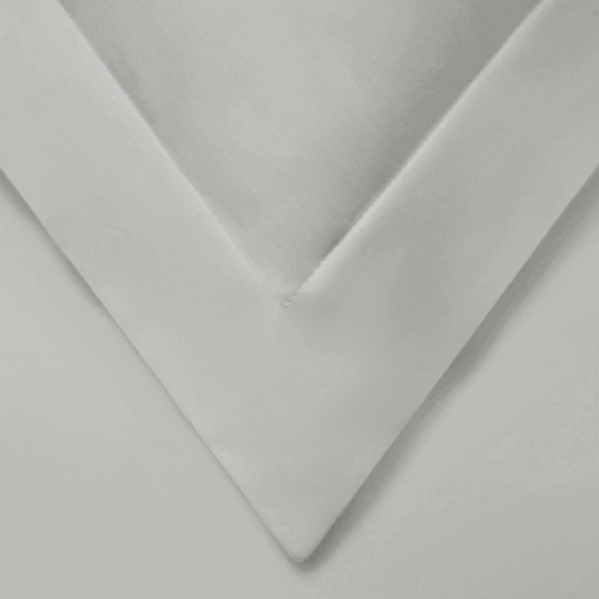 600 Thread Count Cotton Blend Solid Duvet Cover Set - King Size, Soft & Breathable Bedding Set for All Seasons - Perfect for Master Bedroom, Guest Room & Hotel Use