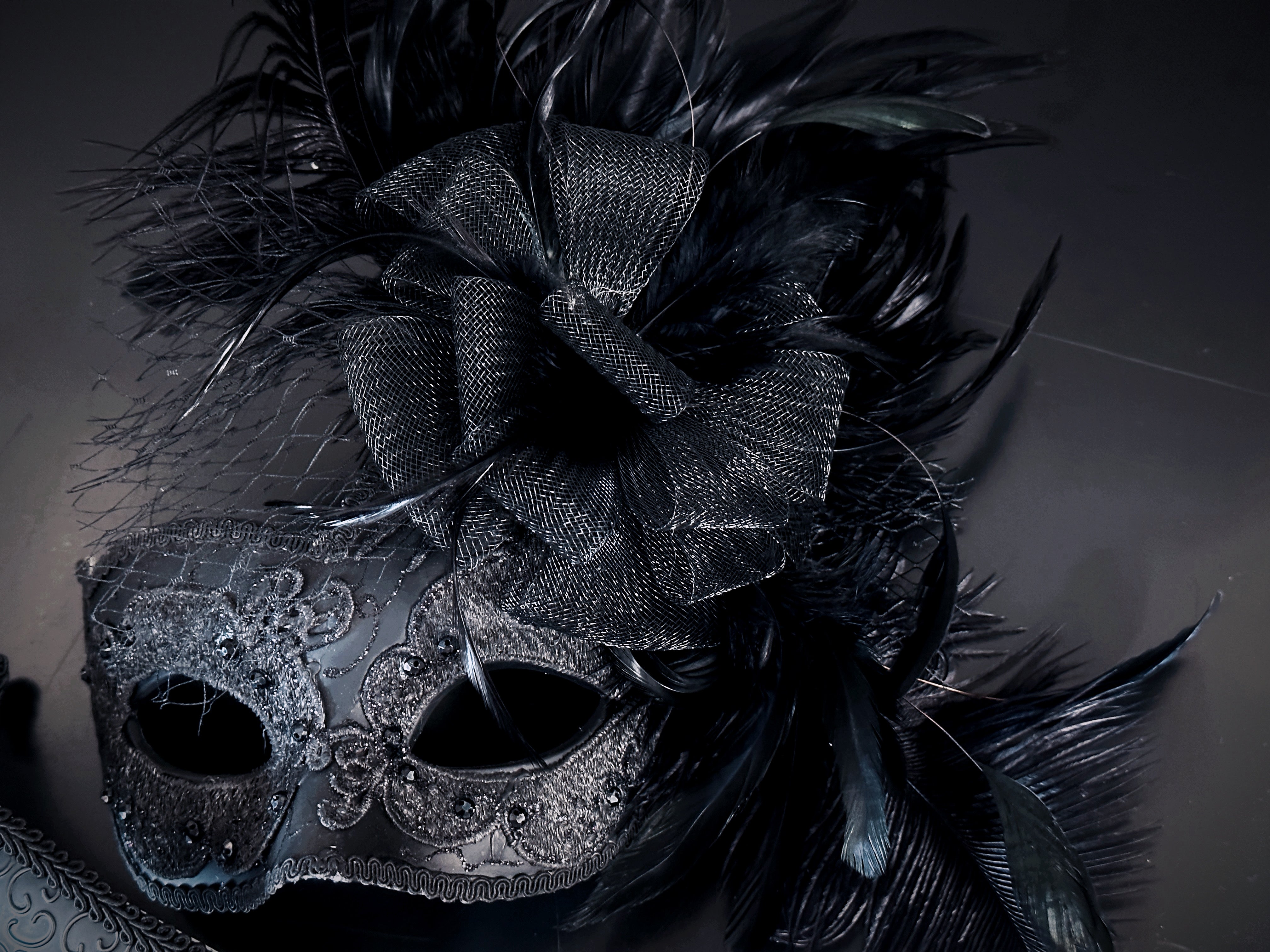 Elegant Black Venetian Masks for Carnival, Masquerade Balls & Costume Parties - Handcrafted Italian Style Venetian Masks for Halloween, Mardi Gras & Themed Events