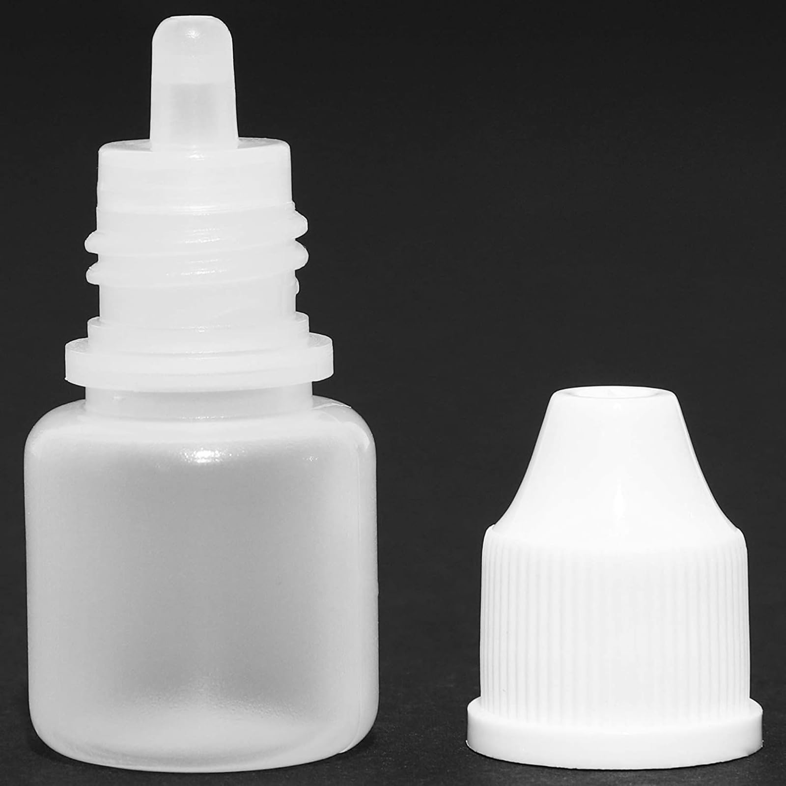 Juvale 5ml White Liquid Dropper Bottles with Cap - 50 Pack - Essential Oil, DIY Beauty & Travel-Sized Containers for Aromatherapy, Crafts & More