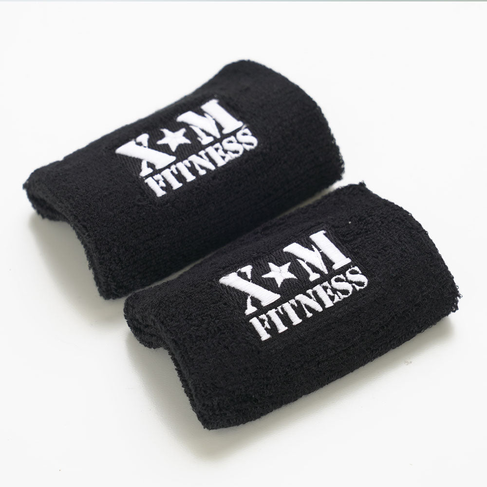 XM Fitness Kettlebell Wrist Guard - Adjustable Weight Lifting Wrist Support for CrossFit, Strength Training & Gym Workouts - Protect Your Wrists During Kettlebell Swings, Deadlifts & Powerlifting