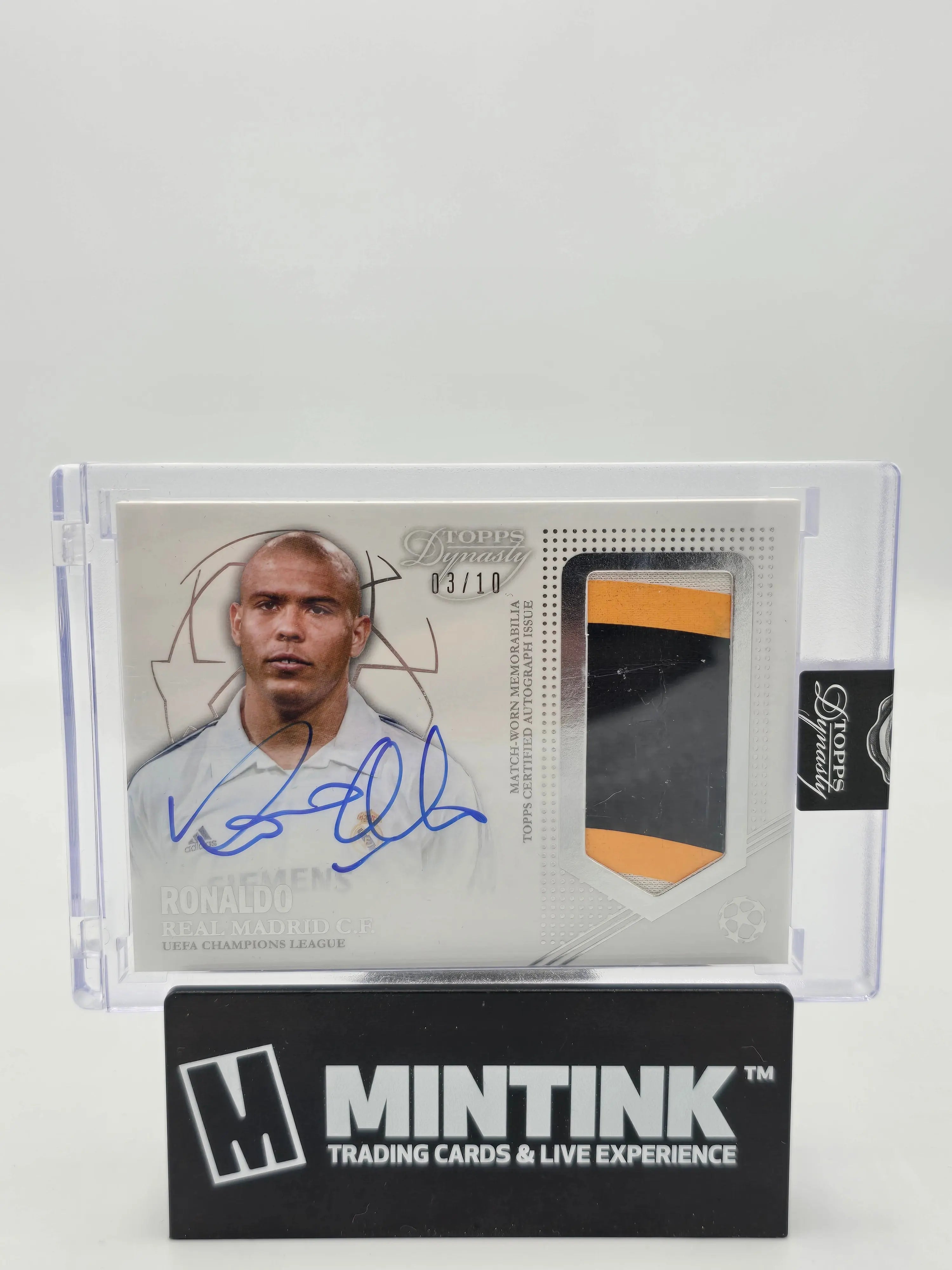 2022-23 Topps Dynasty UCL Cristiano Ronaldo Patch Autograph Auto /10 (R9) - Rare Soccer Trading Card for Collectors & Fans - Perfect for Display, Investment & Memorabilia Collections