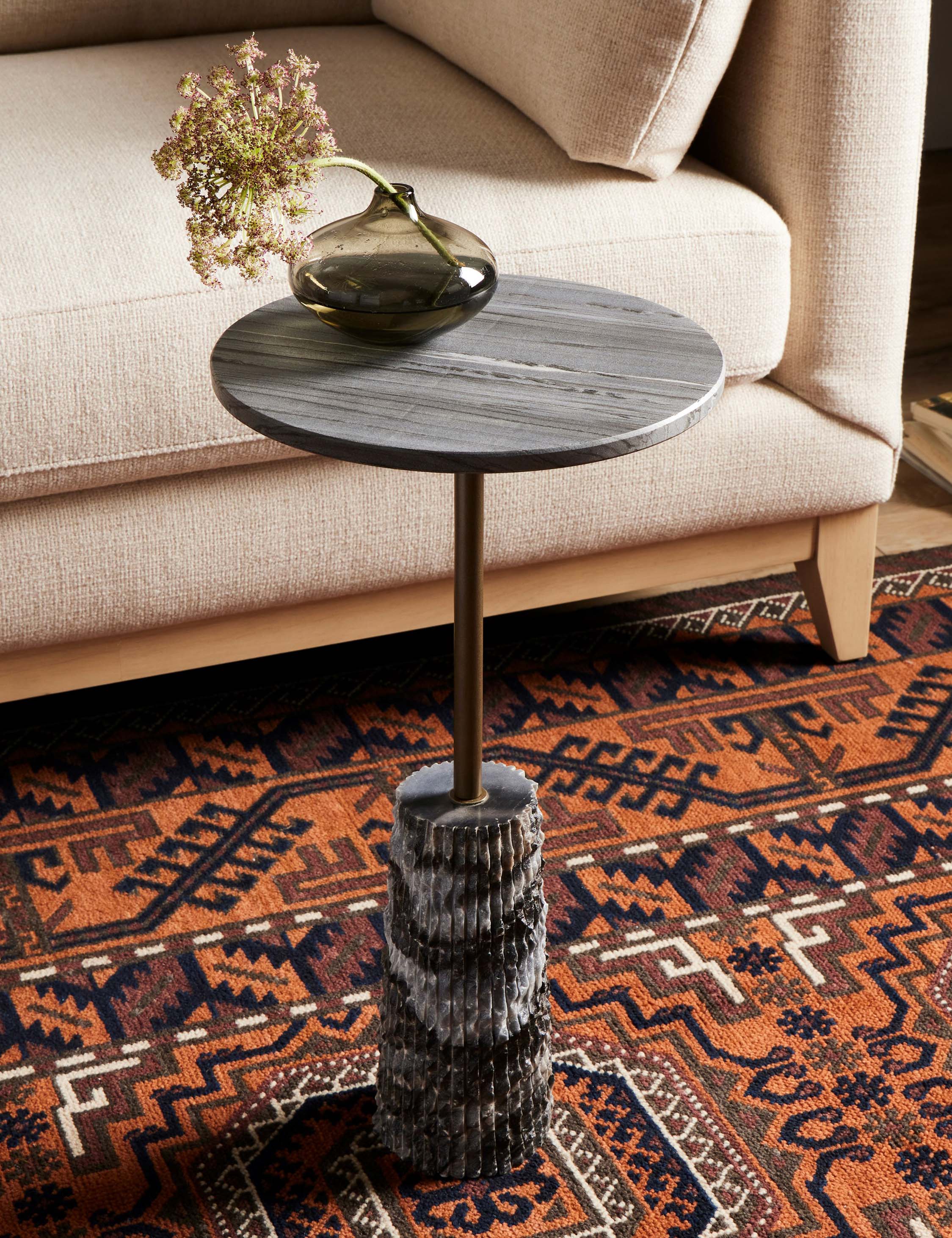 Modern Round Side Table - Small Accent Table for Living Room, Bedroom, or Office - Perfect for Coffee, Books, and Decor