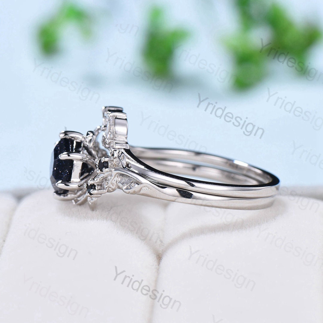 2Pcs Vintage Blue Sandstone Wedding Ring Set - Elegant Leaf Galaxy Engagement Ring for Women, Crystal Promise Ring, Unique Bridal Jewelry Set - Perfect for Anniversaries, Proposals & Special Occasions