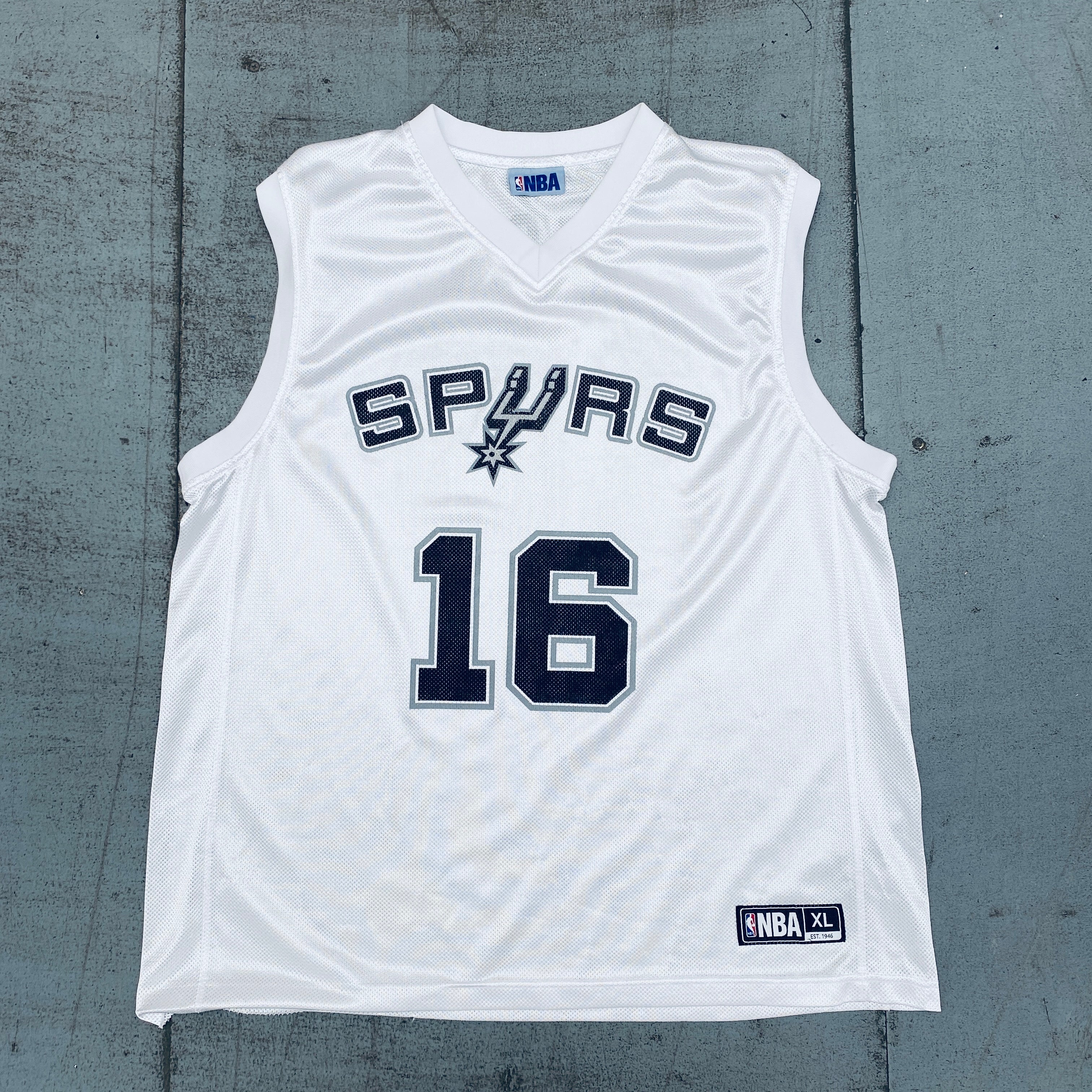 San Antonio Spurs Pau Gasol 2016/17 White NBA Jersey Men's XL – Authentic Basketball Jersey for Fans, Games & Sports Events