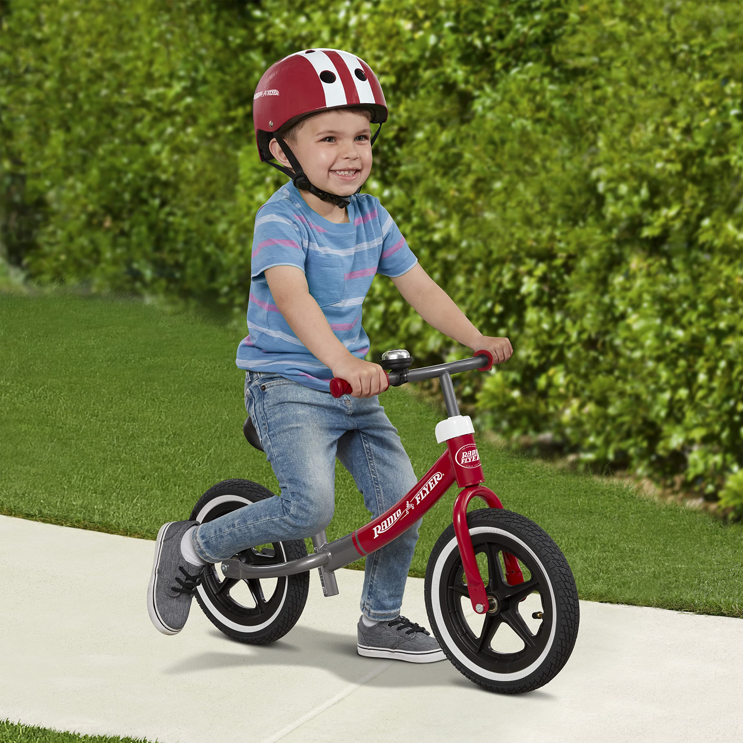 **Radio Flyer Air Ride Balance Bike for Toddlers Ages 1.5-5 Years | Amazon Exclusive | Lightweight Kids Bike for Learning to Ride | Perfect for Indoor & Outdoor Play**