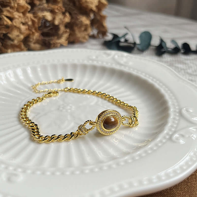 French Style Tiger Eye Stone Cuban Chain Bracelet for Men & Women - Natural Healing Crystal Jewelry Gift for Protection & Confidence - Perfect for Casual Wear, Meditation & Spiritual Healing | R1636