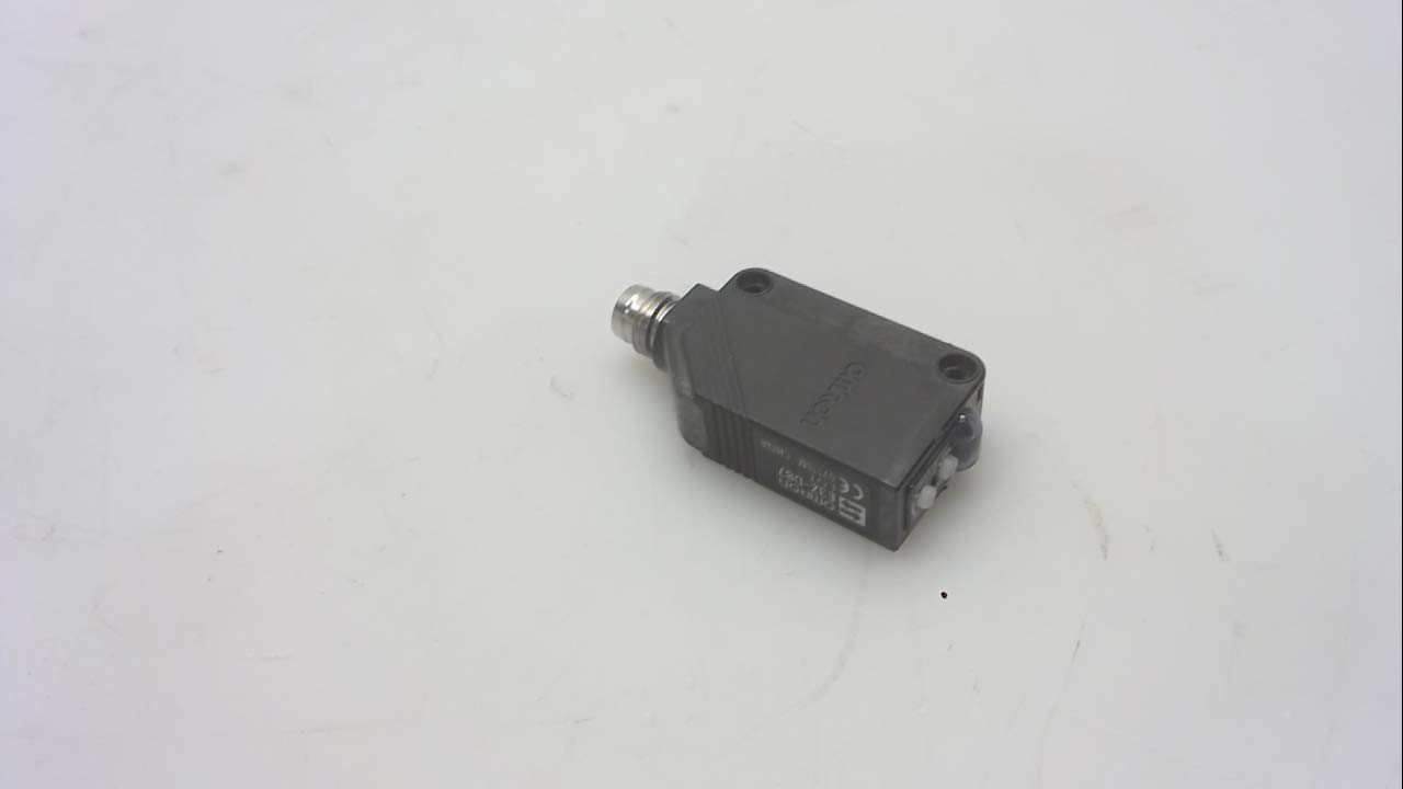 OMRON E3Z-D87 Photoelectric Sensor Switch - High Precision Detection for Industrial Automation, Packaging, and Conveyor Systems