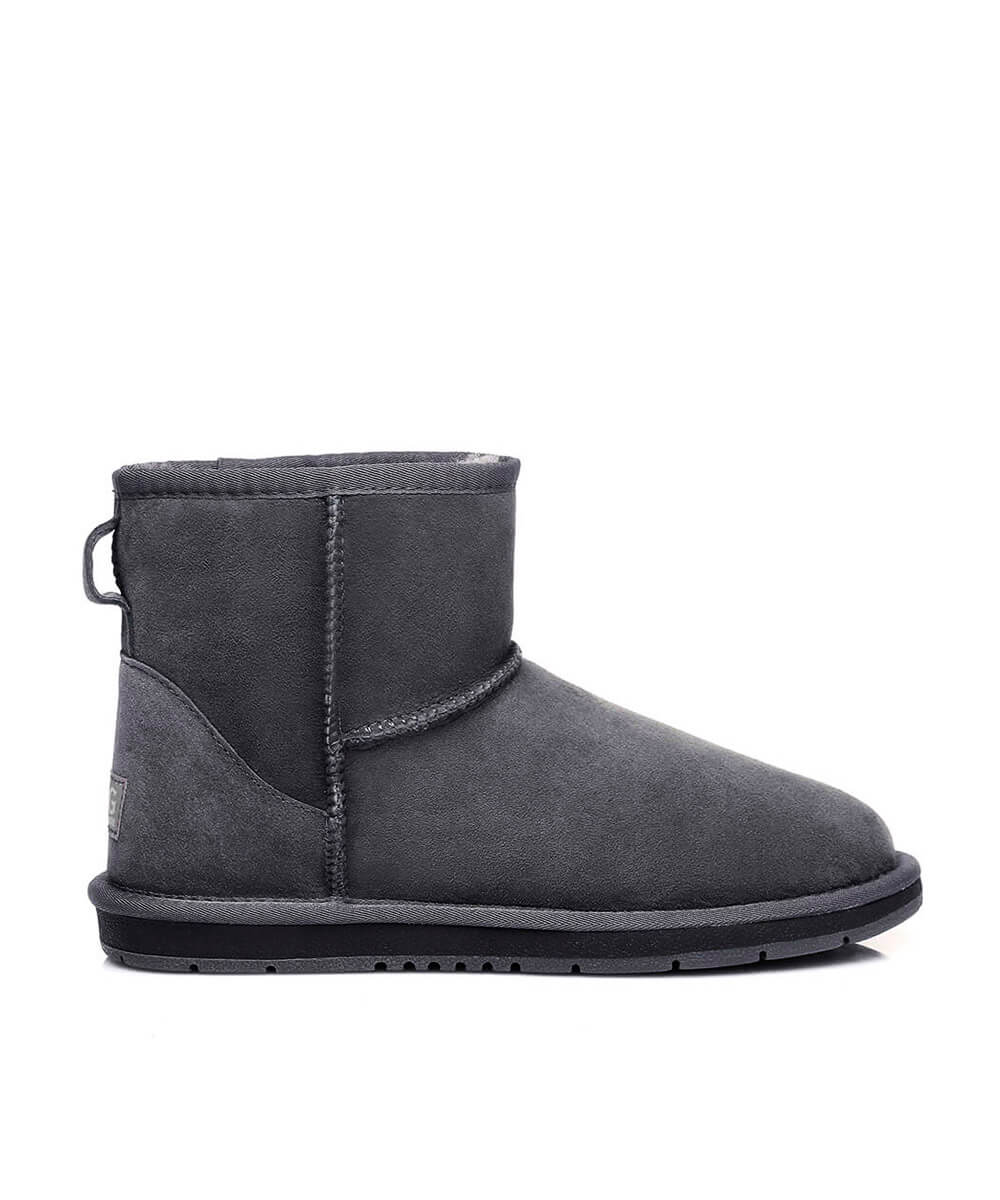 Men's UGG Classic Mini Gen II Boots - Genuine Sheepskin Winter Boots for Men | Warm & Comfortable Snow Boots for Casual Wear, Outdoor Activities & Cold Weather
