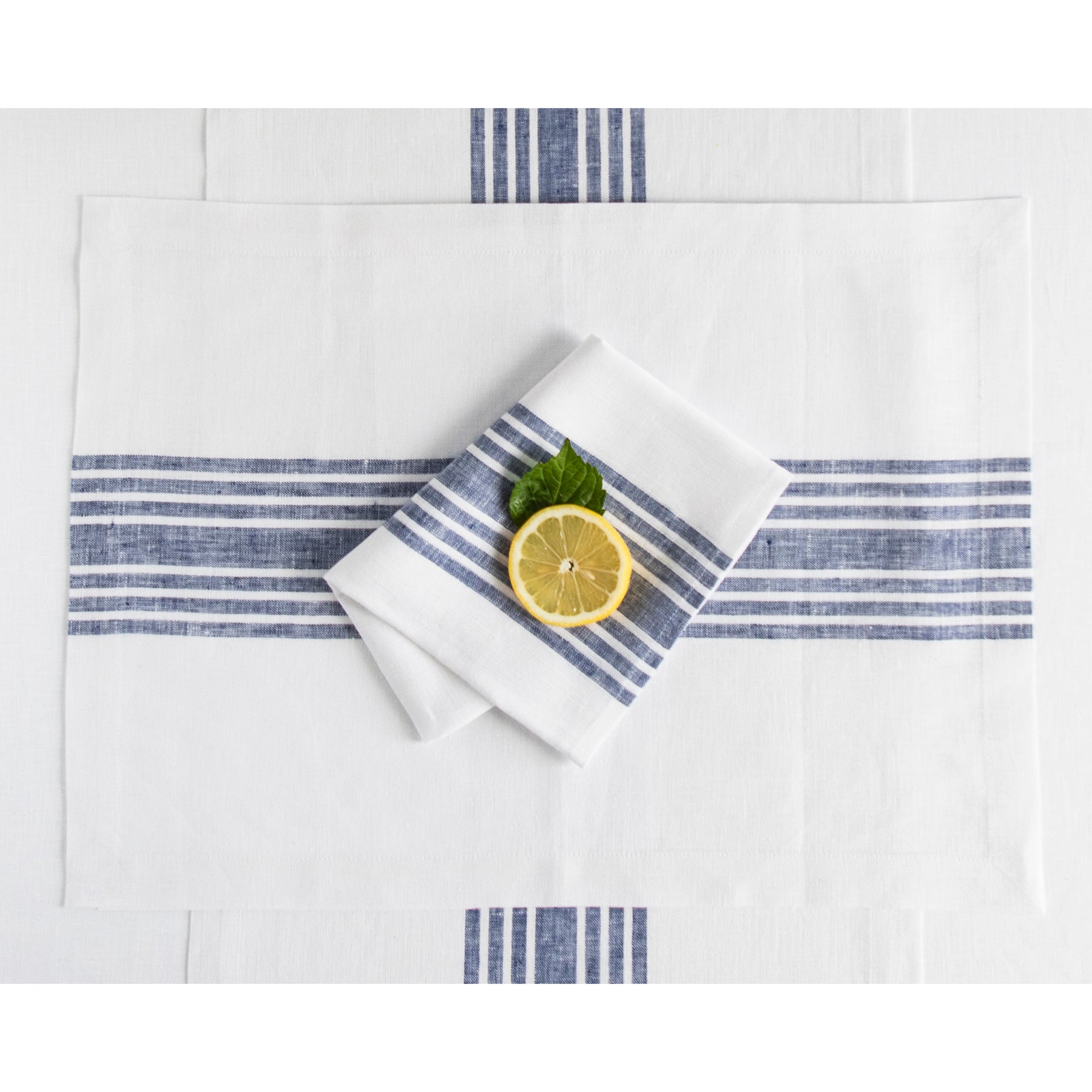 Farmhouse Style Cotton Napkins - Set of 4 for Dining, Kitchen & Party Decor - Rustic Table Linens for Everyday Use & Special Occasions