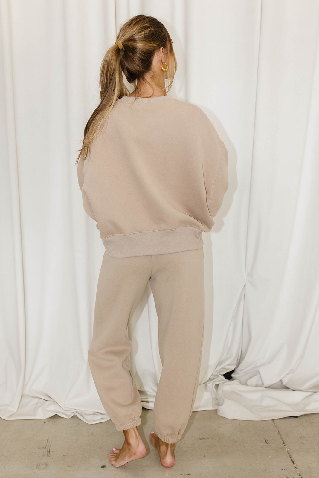 Soft & Cozy Mocha Sweatpants for Women - Lounge, Yoga & Home Wear - Comfortable Fleece Joggers for Relaxing & Running Errands