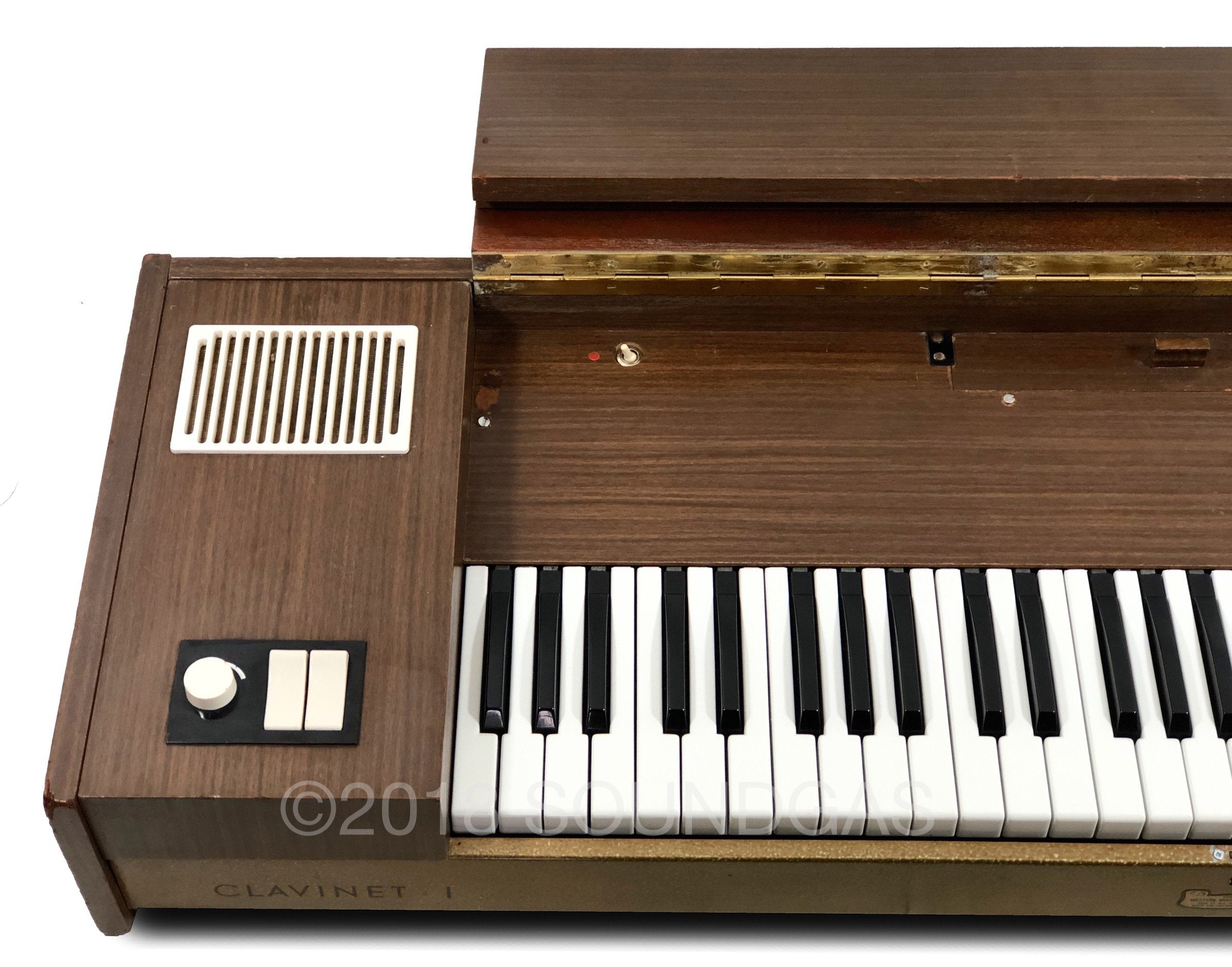 Hohner Clavinet 1 - Professional Electric Piano Keyboard for Musicians & Performers | Perfect for Studio Recording, Live Performances & Music Production