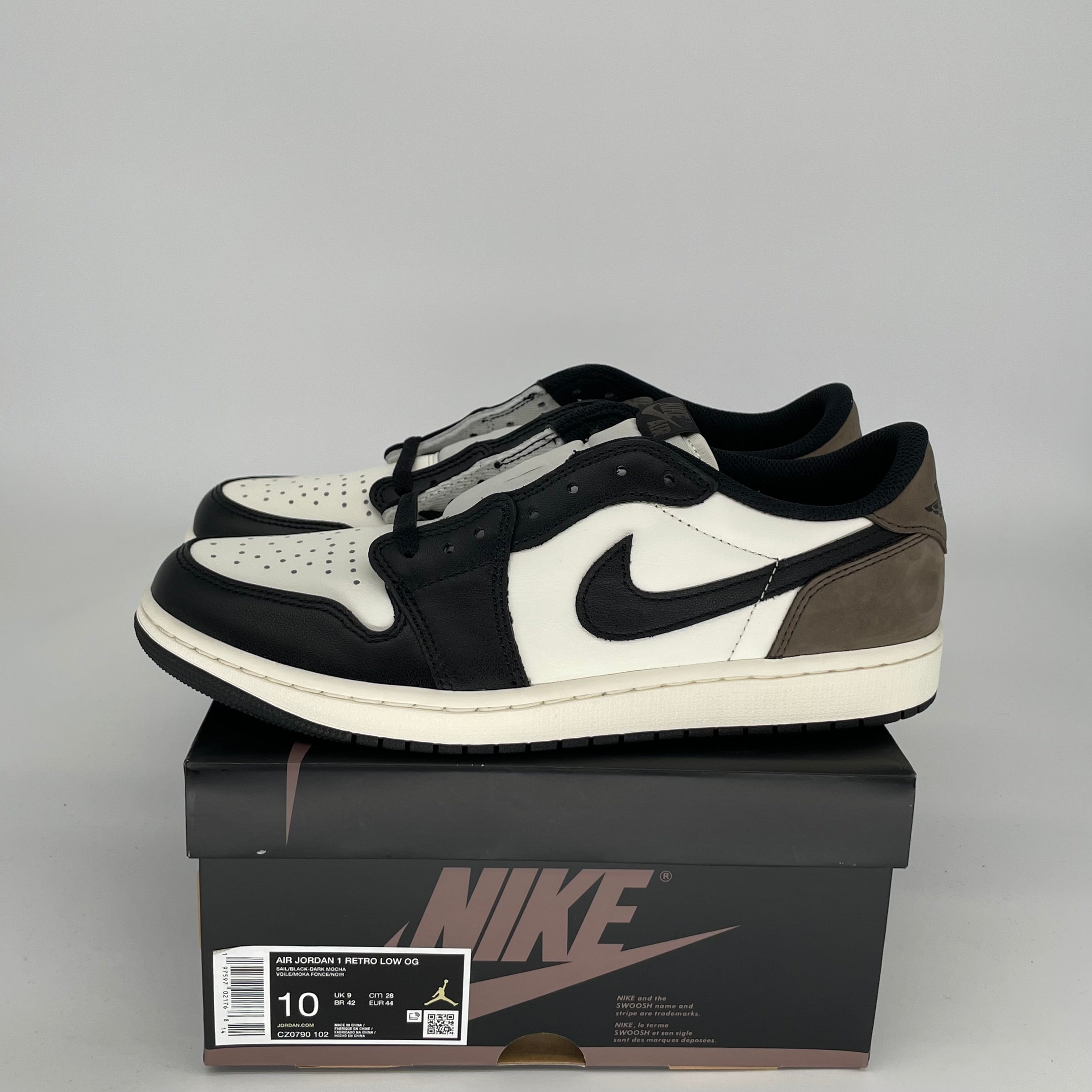 AIR JORDAN 1 LOW MOCHA Sneakers - Men's Size 10 (CZ0790-102) - Retro Basketball Shoes for Casual Wear & Street Style