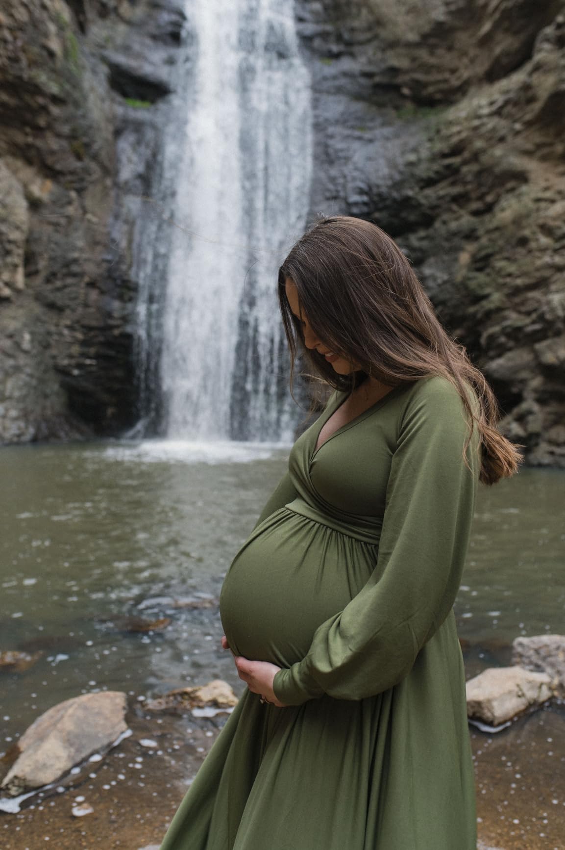 **Dedysler Maternity Gown - Long Sleeve Baby Shower Dress for Photoshoot, Wrap Split Sweetheart Maxi Photography Dress - Perfect for Maternity Photos, Baby Showers & Special Occasions**