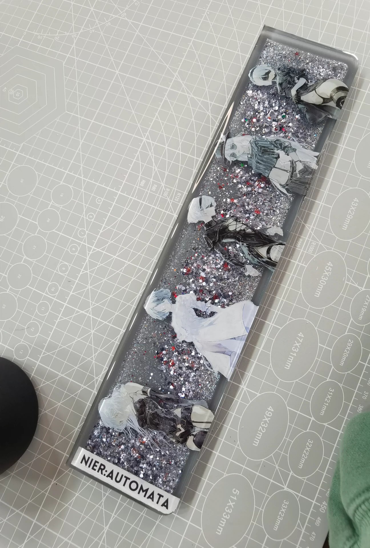 Nier:Automata Themed Handmade Custom Resin Keyboard Wrist Rest - Ergonomic Gaming & Office Accessory for Mechanical Keyboards (Perfect for PC Gamers & Typists)