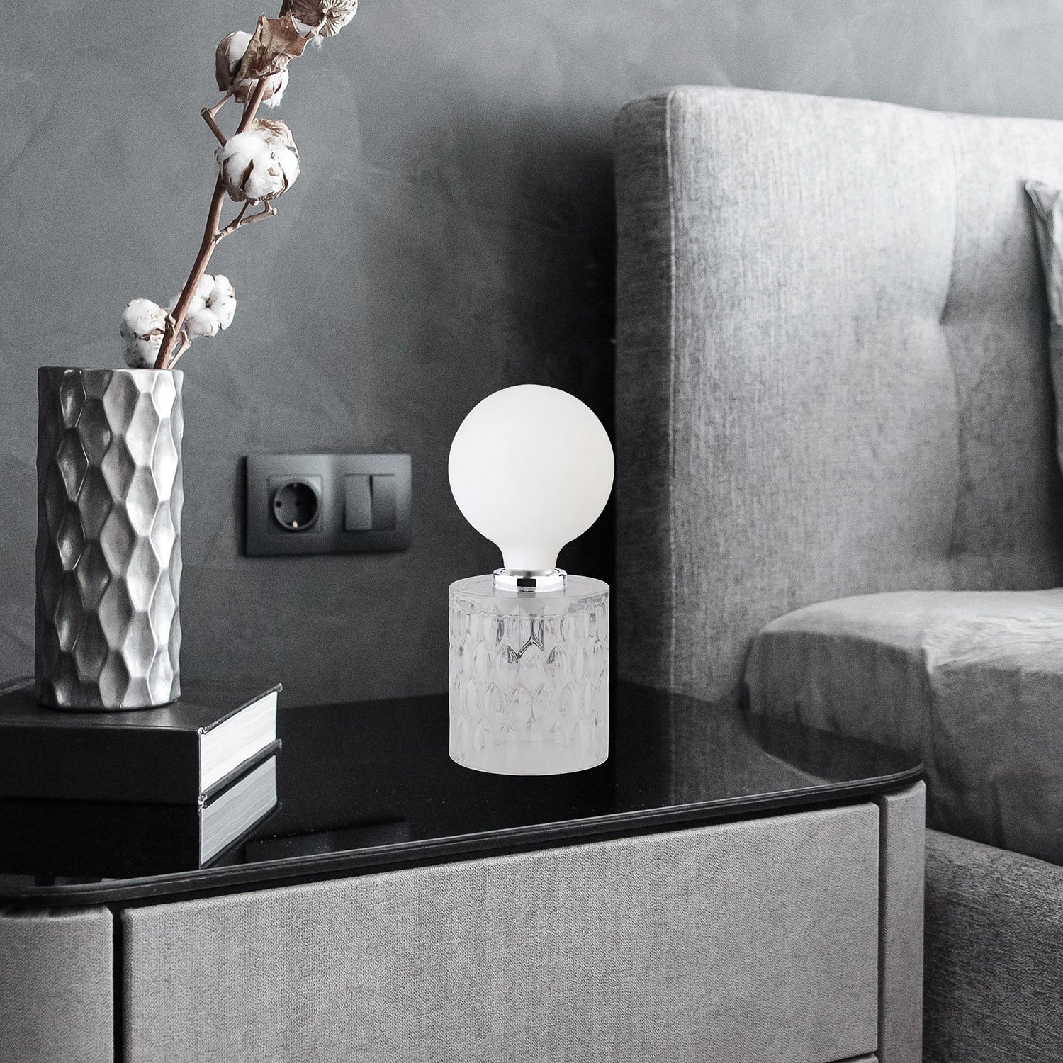 Cercamar Table Lamp - Modern LED Desk Light for Home Office, Bedroom & Living Room - Stylish Nightstand Lighting for Reading & Decor
