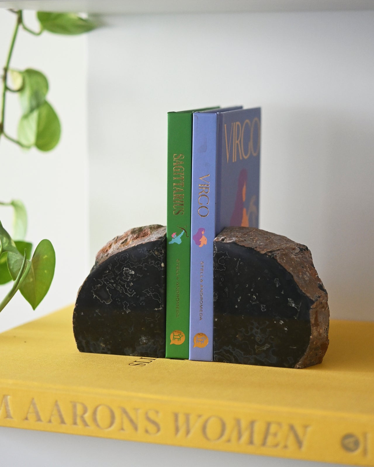 Handcrafted Agate Bookends Set - Natural Stone Book Holder for Shelves, Home & Office Decor - Perfect for Organizing Books, Displaying Crystals & Enhancing Feng Shui