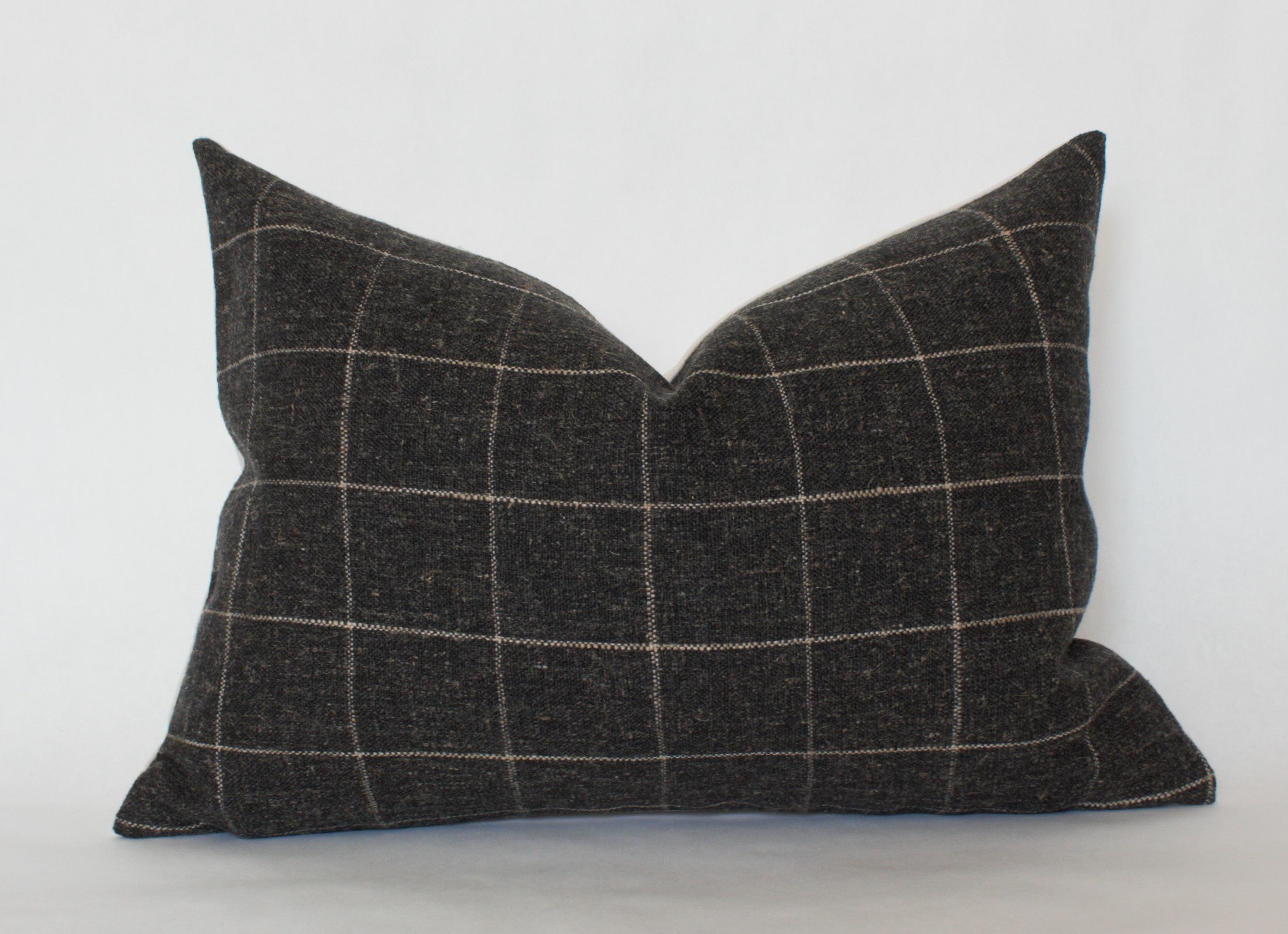 Black Plaid Pillow Cover - Soft Decorative Cushion Case for Sofa, Bed, Chair - 18x18 Inches - Home Decor Living Room & Bedroom Accessories