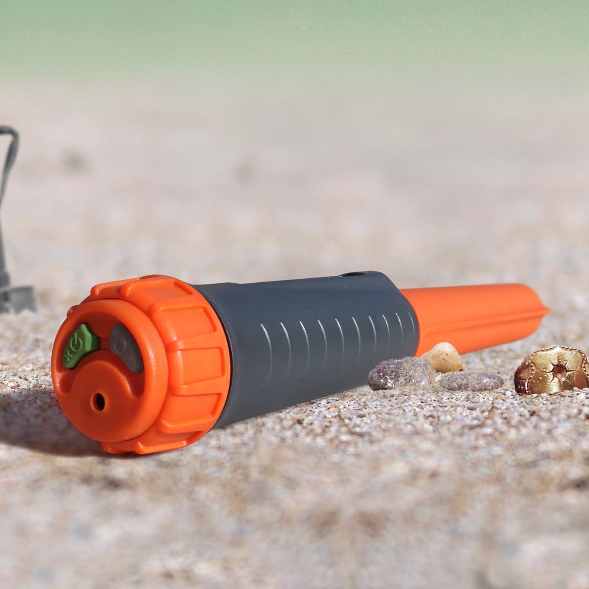 Waterproof Pinpointer Metal Detector with Holster, Cover & Digger - Nokta Premium Treasure Hunting Tool for Beach, Park & Outdoor Adventures
