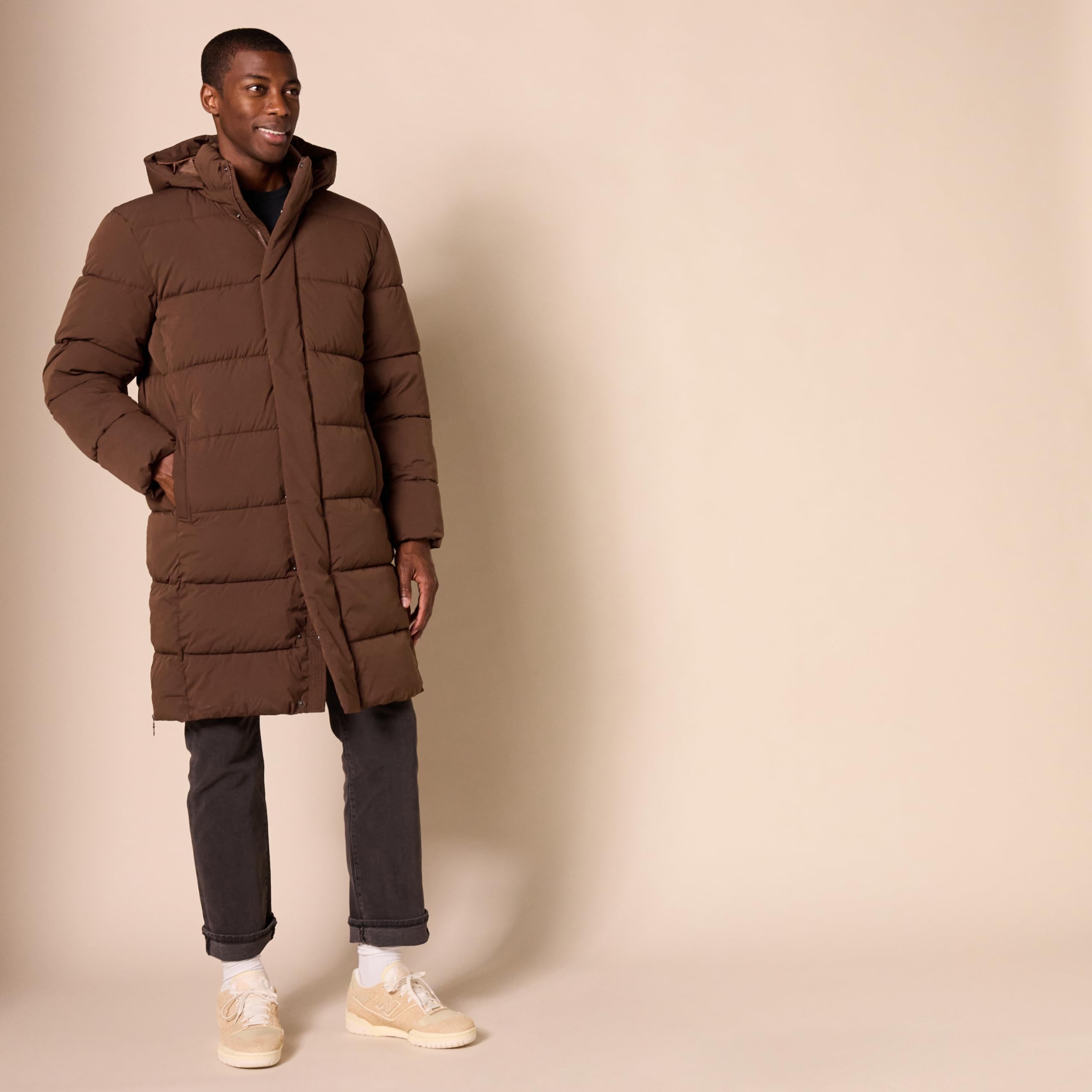 Amazon Essentials Men's Hooded Long Puffer Coat - Lightweight Winter Jacket with Warm Insulation for Outdoor Activities, Hiking, and Cold Weather Commuting