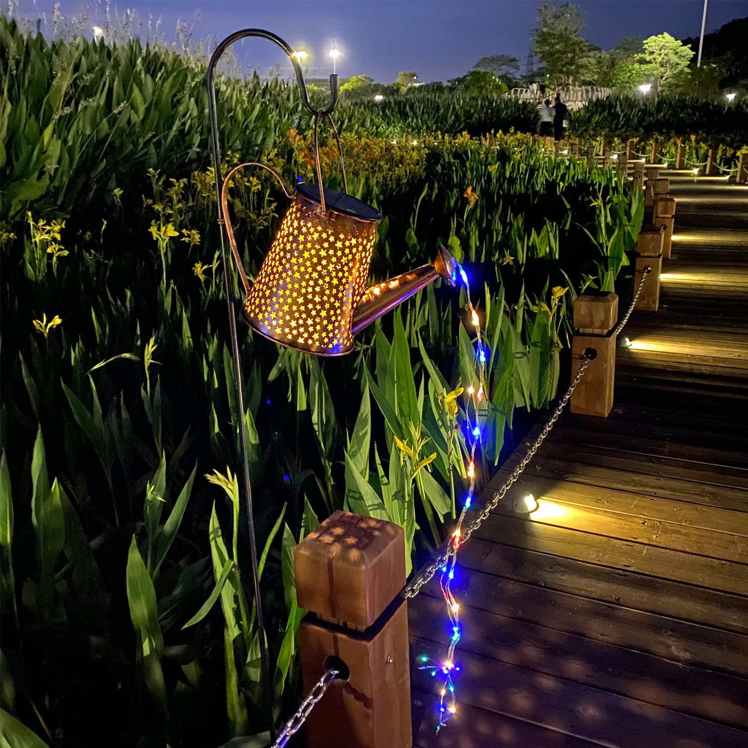 Solar Watering Can Lights - 90 LED Solar Hanging Lanterns Outdoor, Retro Kettle Landscape Lights with Bracket, Solar Garden Fairy Lights for Patio, Yard, Garden Décor - Perfect for Evening Gatherings & Pathway Illumination
