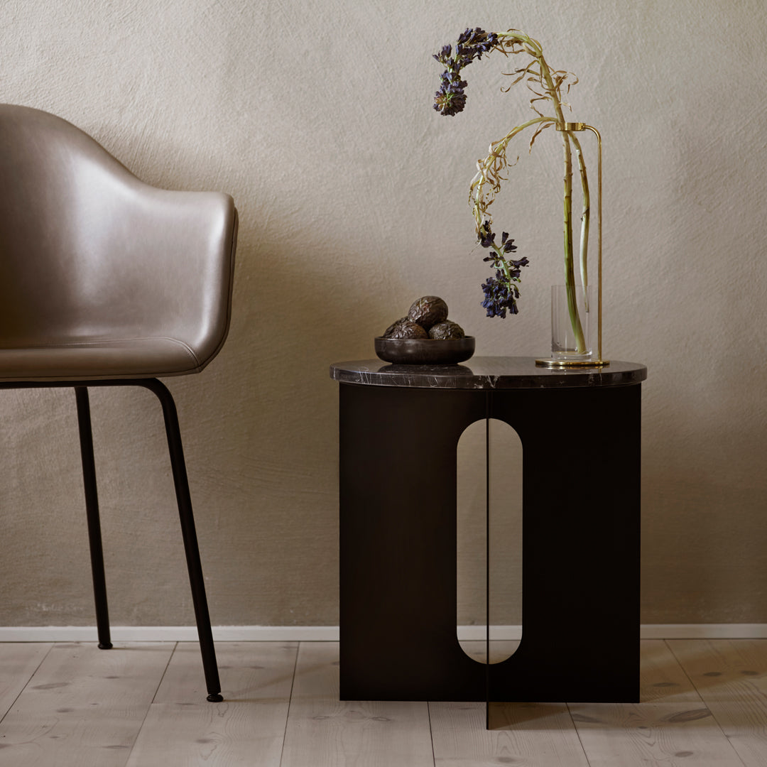 Modern Androgyne Side Table - Minimalist Nightstand, End Table for Living Room, Bedroom, or Office - Stylish Small Accent Table with Sturdy Metal Frame