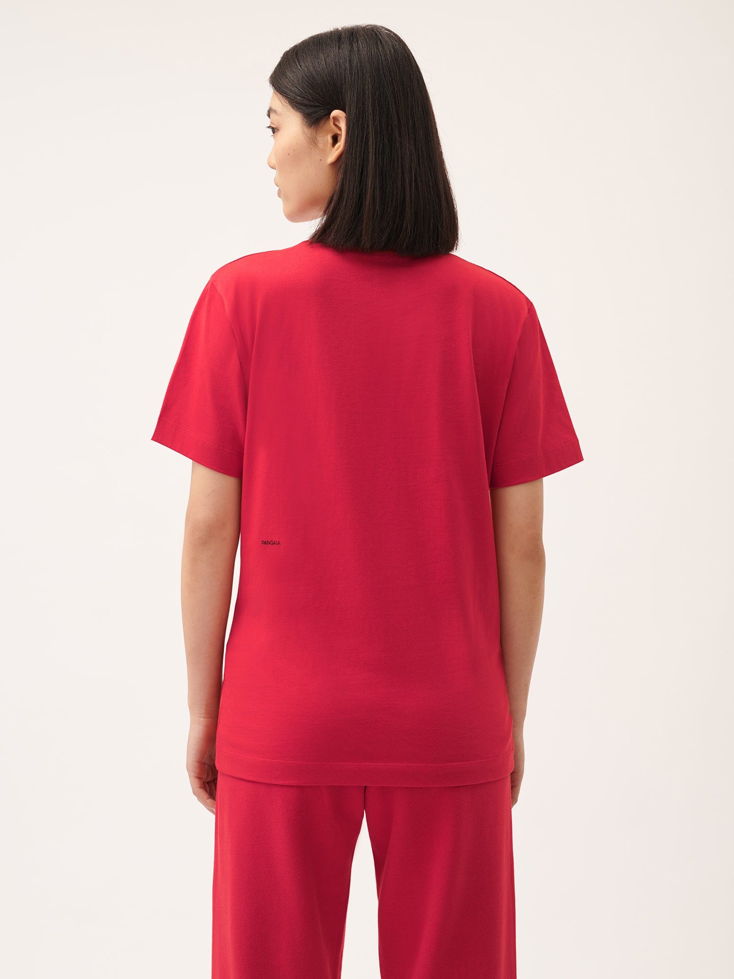 Women's 365 Midweight Cotton T-Shirt - Goji Berry Red | Comfortable Casual Wear for Everyday, Workout & Lounge