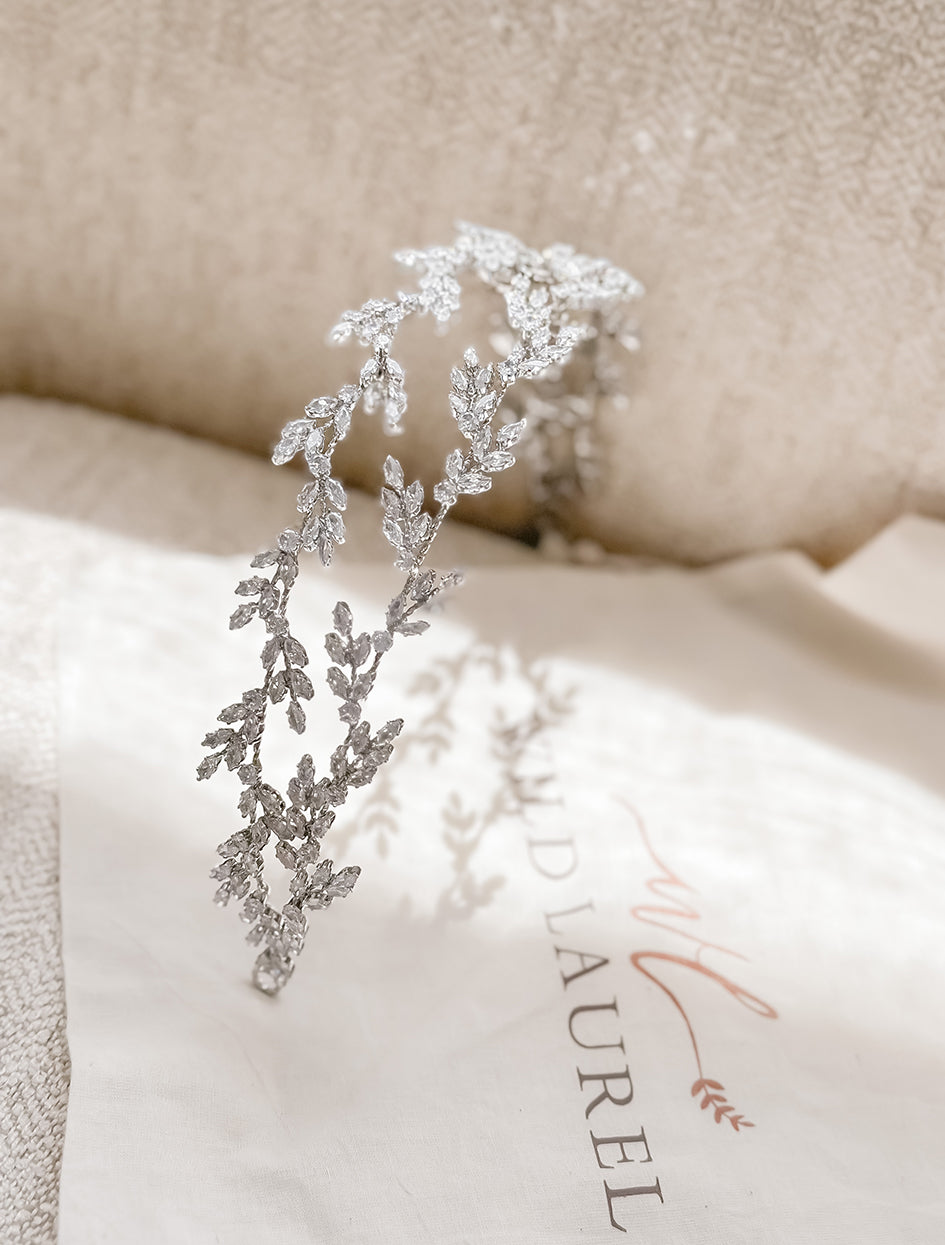 Chantelle Silver Bridal Crystal Crown - Elegant Wedding Tiara for Brides, Bridesmaids, and Flower Girls - Perfect for Weddings, Prom, and Special Occasions