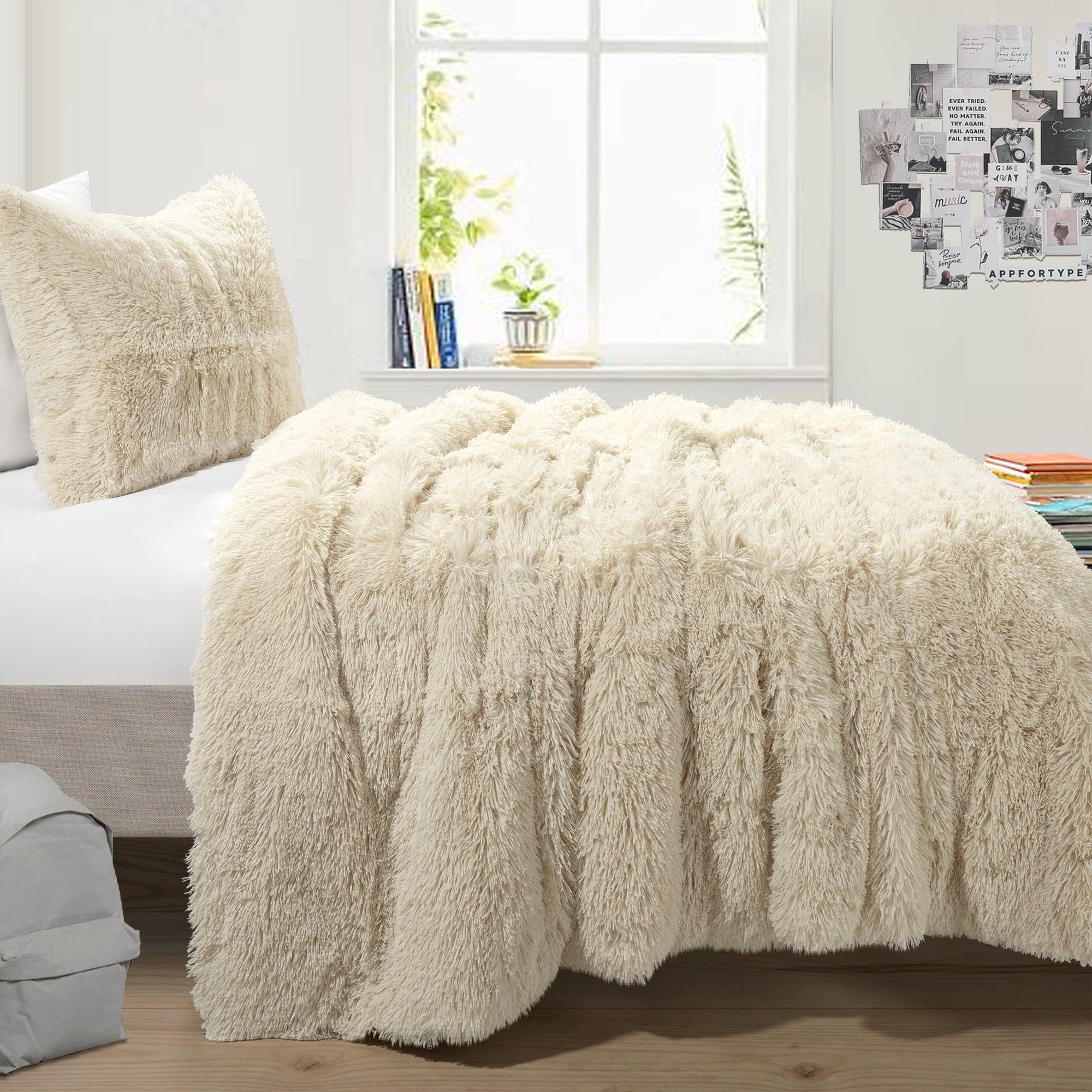 Emma Faux Fur Comforter Set - Soft & Luxurious Bedding Collection for Winter - Queen/King Size - Perfect for Cozy Bedrooms, Guest Rooms & Winter Home Decor