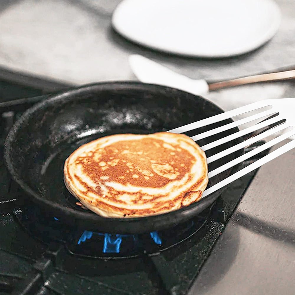 Premium Stainless Steel Fish Turner Spatula - Professional Kitchen Tool for Flipping Fish, Burgers & Pancakes - Ideal for Grilling, Cooking & Baking at Home or Restaurant