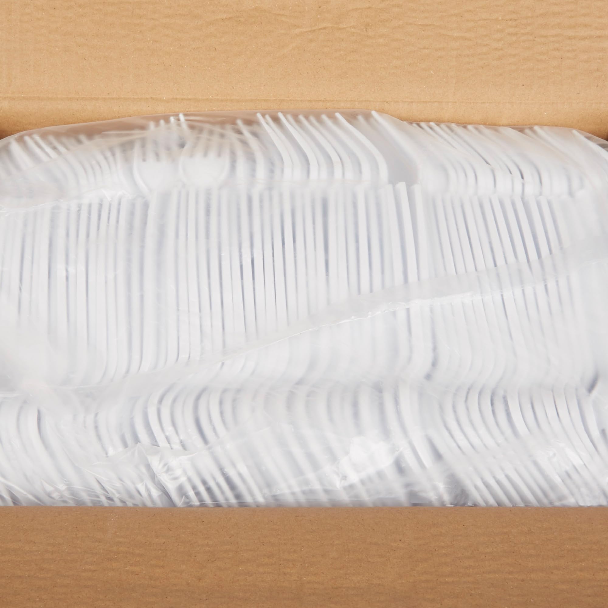McKesson Heavy Duty Disposable Plastic Forks - 1000 Count, White - Perfect for Parties, Picnics & Catering Events