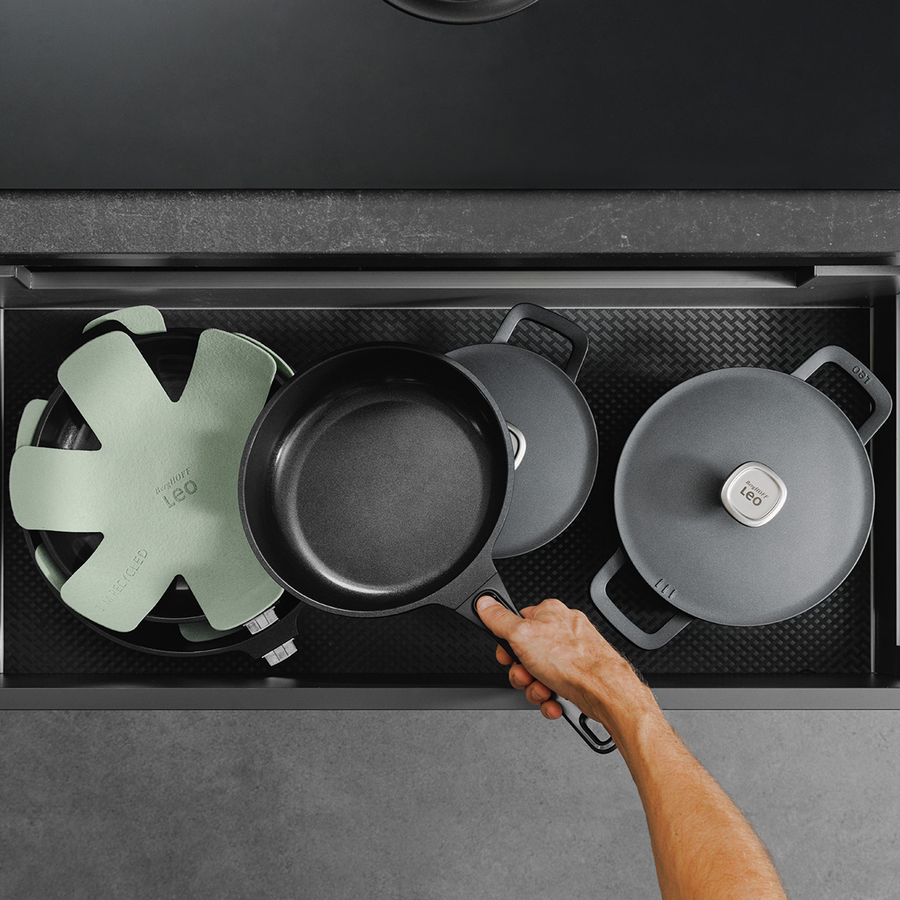 BergHOFF Balance 6-Piece Felt Pan Protector Set for 15