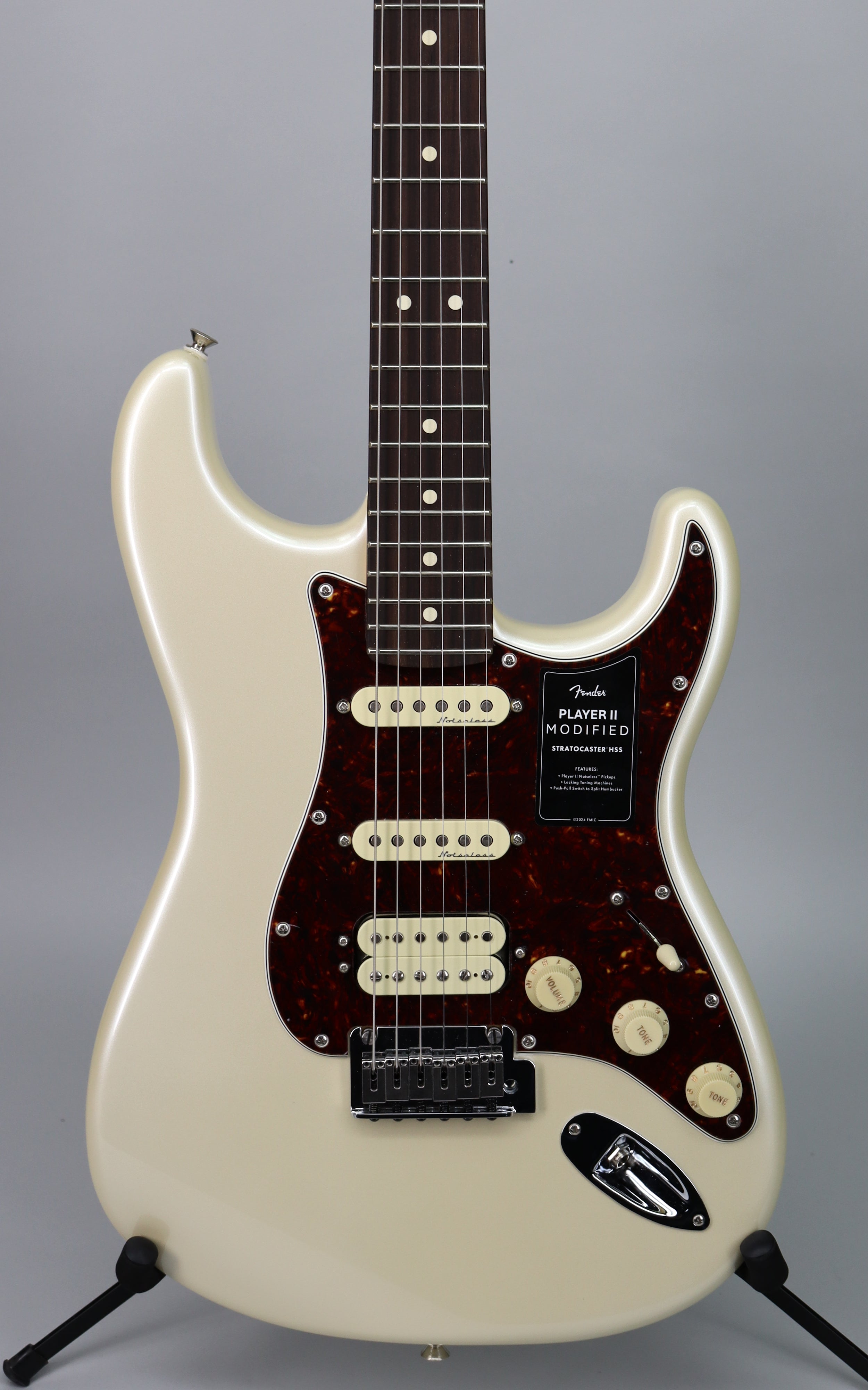 Fender Player II Modified Stratocaster HSS Electric Guitar with Rosewood Fingerboard & Mustang LT25 Amp Bundle - Olympic Pearl Finish for Home Studio & Live Performances