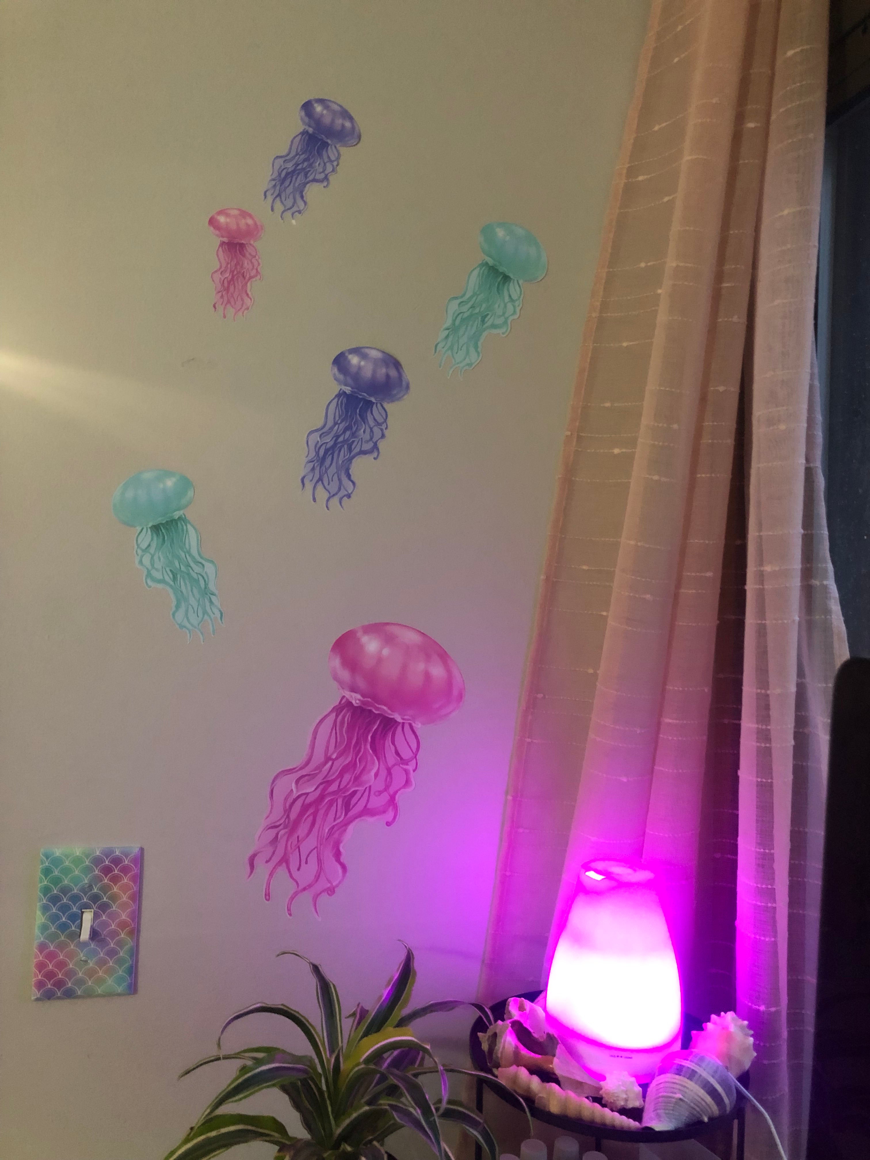 Pastel Jellyfish Wall Decals - Removable Underwater Ocean Theme Stickers for Kids Room, Nursery, Classroom Decor (Set of 6) - Perfect for Birthday Parties, Baby Showers & Marine Life Themed Events