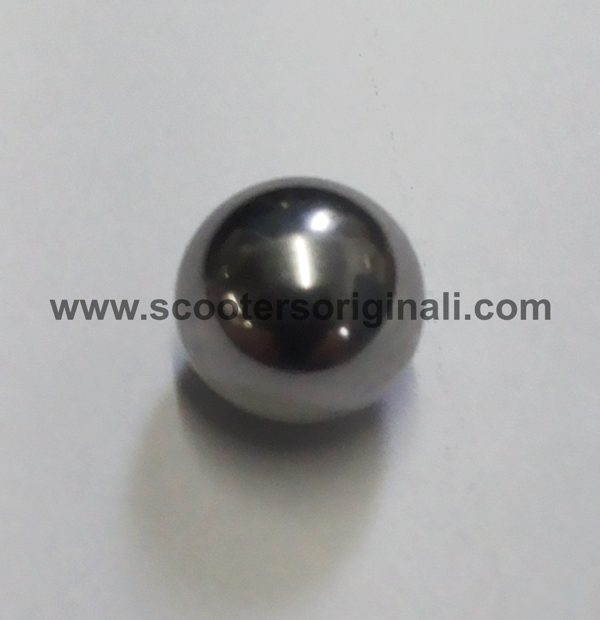 Lambretta Bearing & Clutch Loose Ball Bearing for Scooter D/LD Series - High Performance Replacement Part for Smooth Ride & Engine Maintenance | Perfect for Vintage Scooter Restoration & DIY Repairs