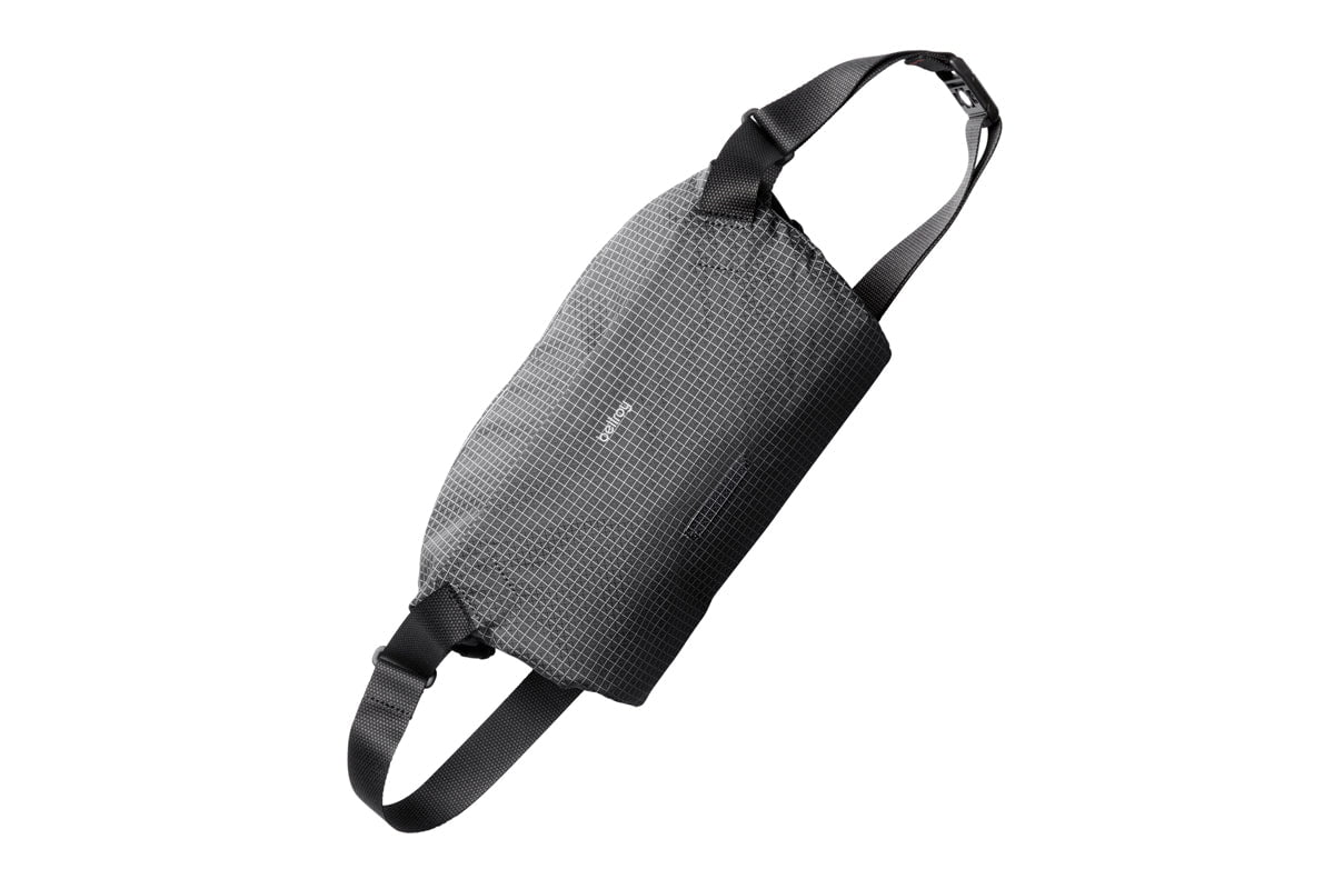 Bellroy Lite Sling - Lightweight Crossbody Bag for Men & Women | Water-Resistant Travel Sling Pack | Perfect for Hiking, Commuting & Everyday Carry (Black)