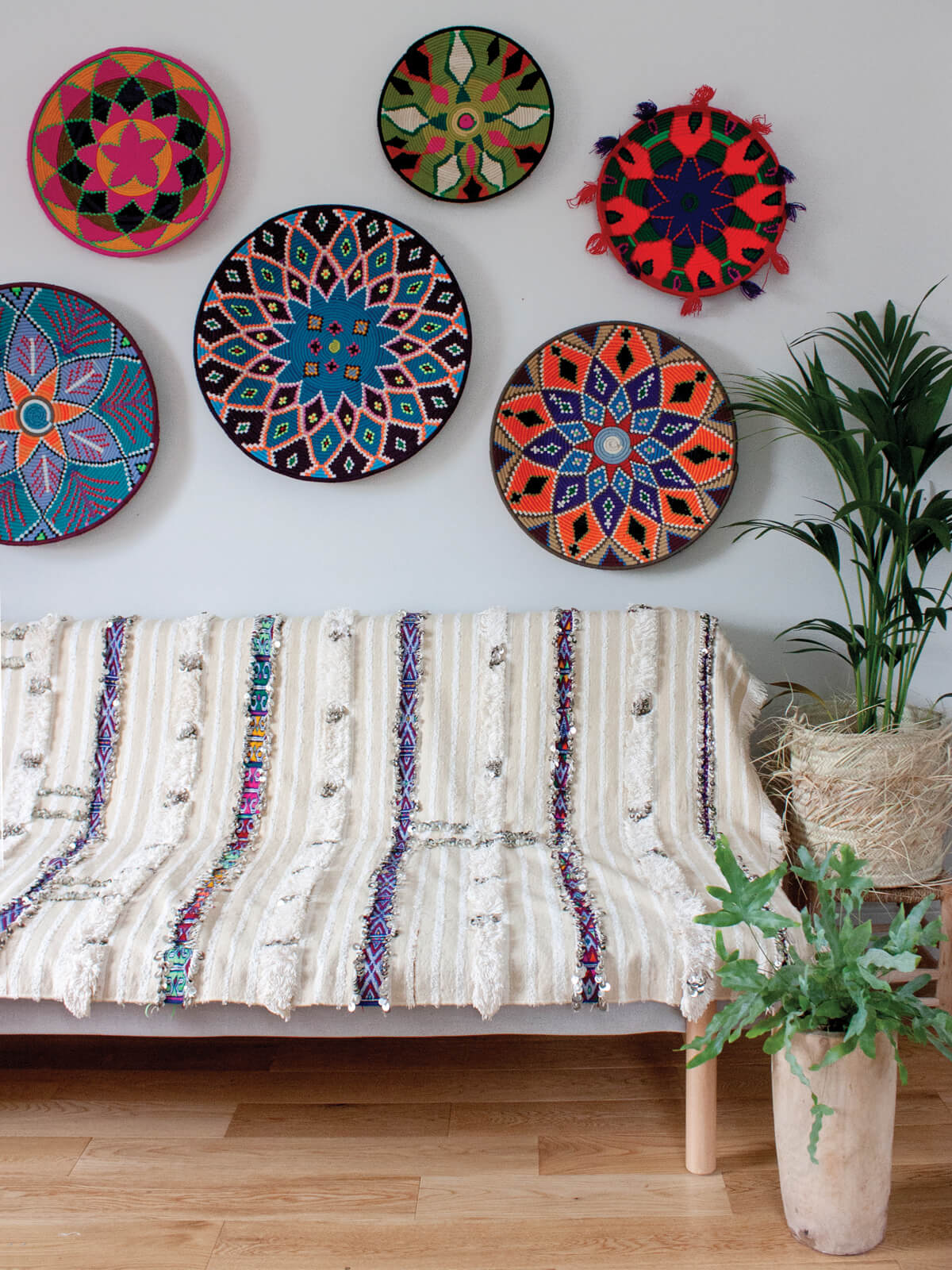 Handmade Moroccan Wool Plate No.153 - Authentic Berber Decorative Tray for Home Decor, Dining Table Centerpiece & Boho Chic Interior Styling