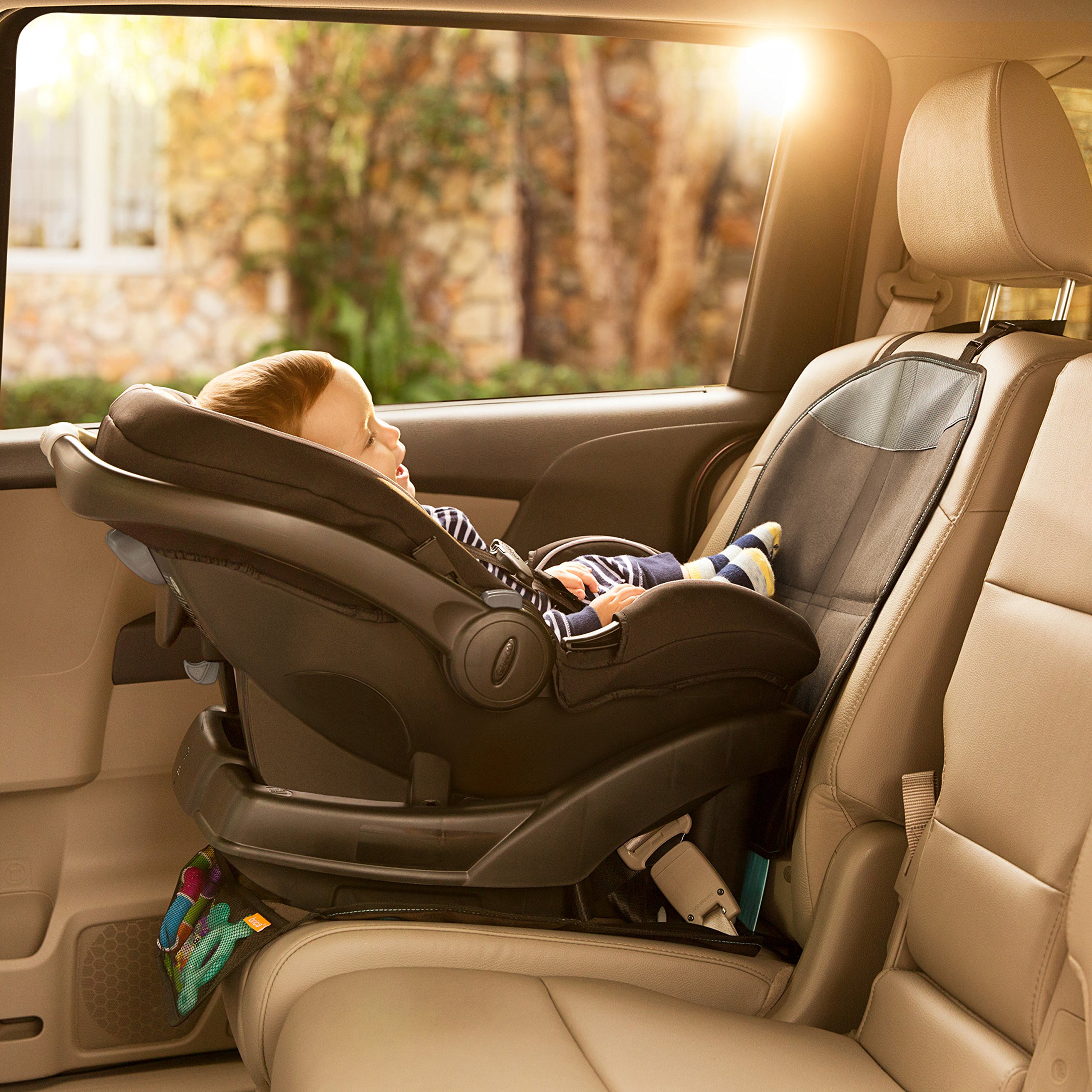 Munchkin Brica Toddler Travel Car Seat Accessories Set - Essential Baby Car Organizer for Toys, Snacks & Diapers - Perfect for Road Trips & Family Vacations