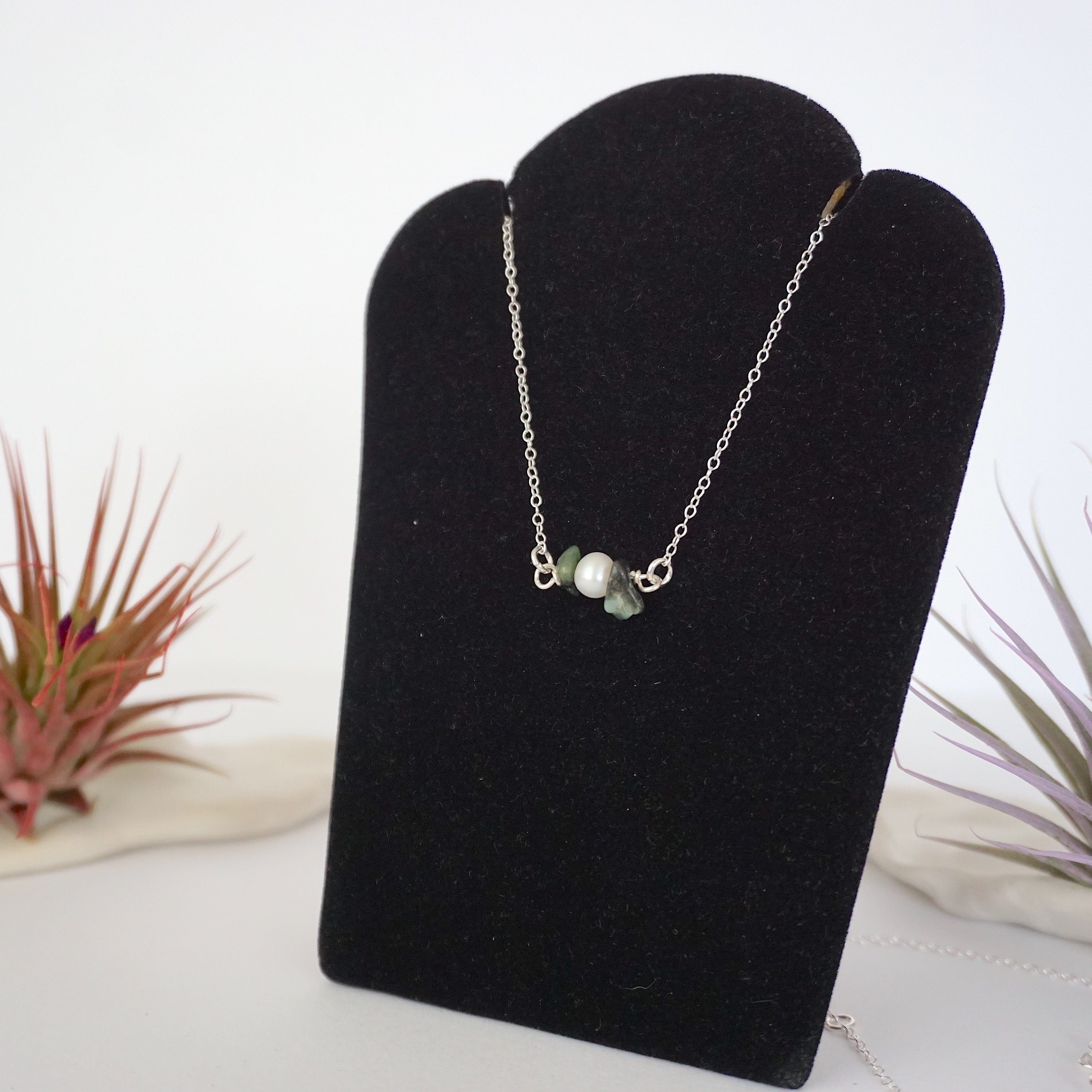Emerald & Pearl Charm Necklace - Elegant Jewelry for Women, Dainty Pendant Necklace, Perfect Gift for Birthday, Anniversary & Valentine's Day | Great for Parties, Weddings & Everyday Wear