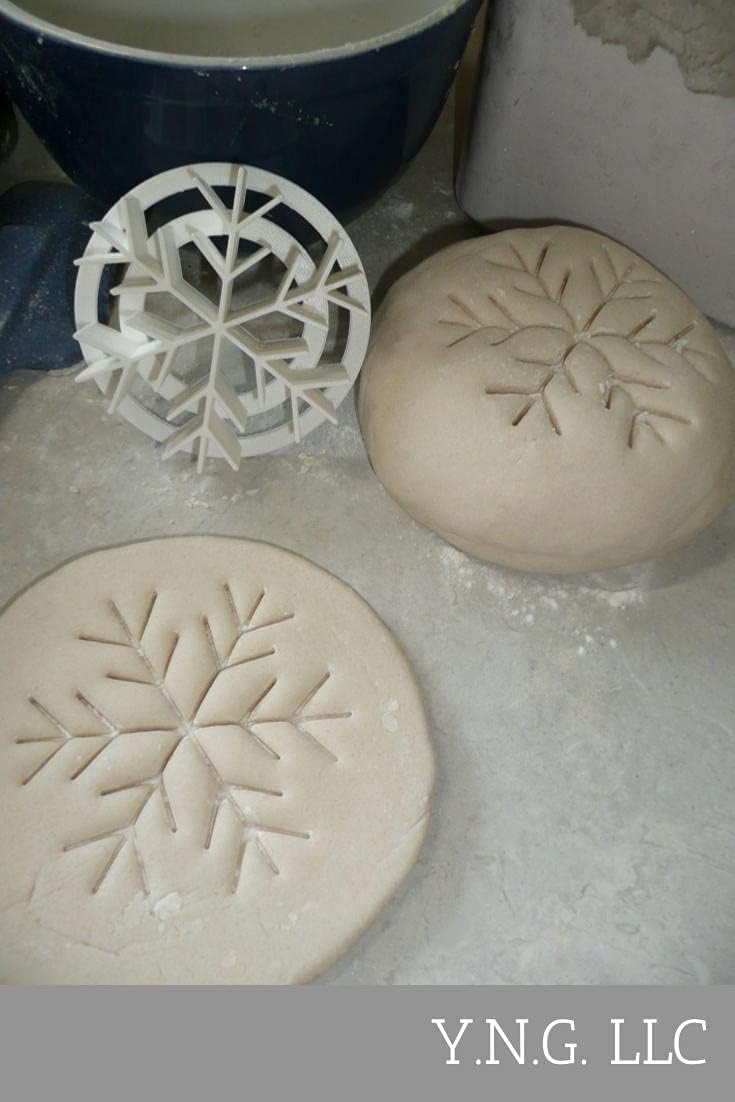 Authentic Snowflake Design Concha Cutter - Mexican Sweet Bread Stamp - Made in USA (PR4396, White) | Perfect for Pan Dulce, Conchas, and Traditional Mexican Pastries