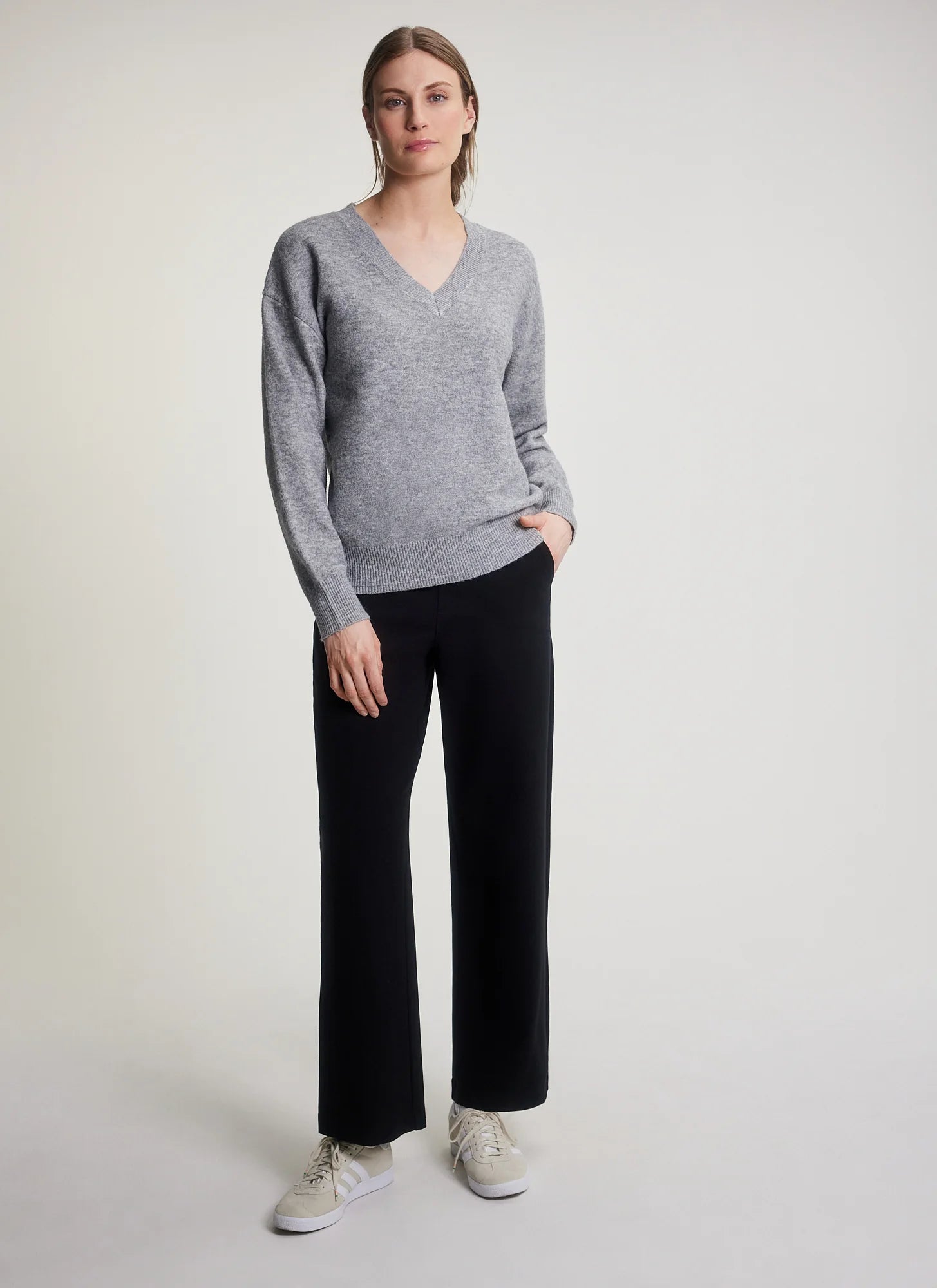 GREY HEATHER