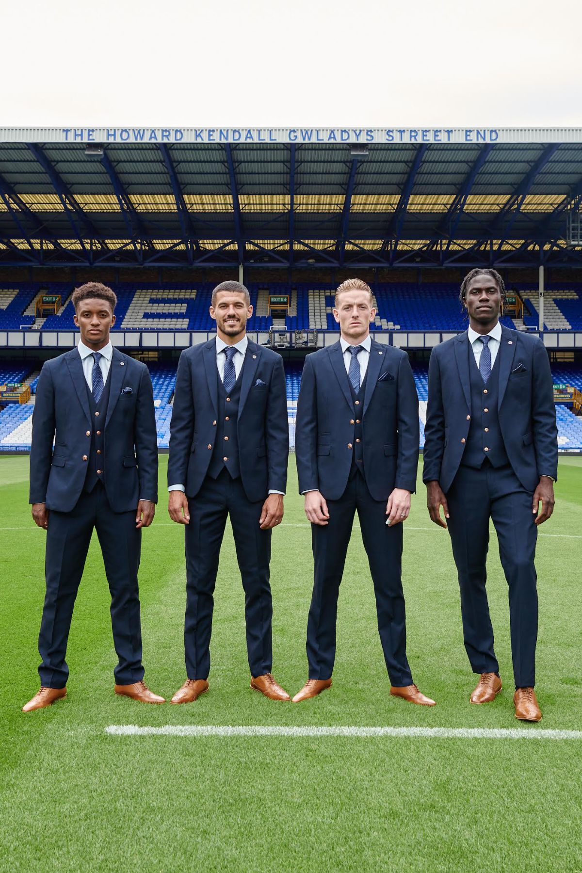 Everton FC Max Navy Team Suit - Official Football Jersey for Men - Perfect for Matchdays, Training & Fan Support