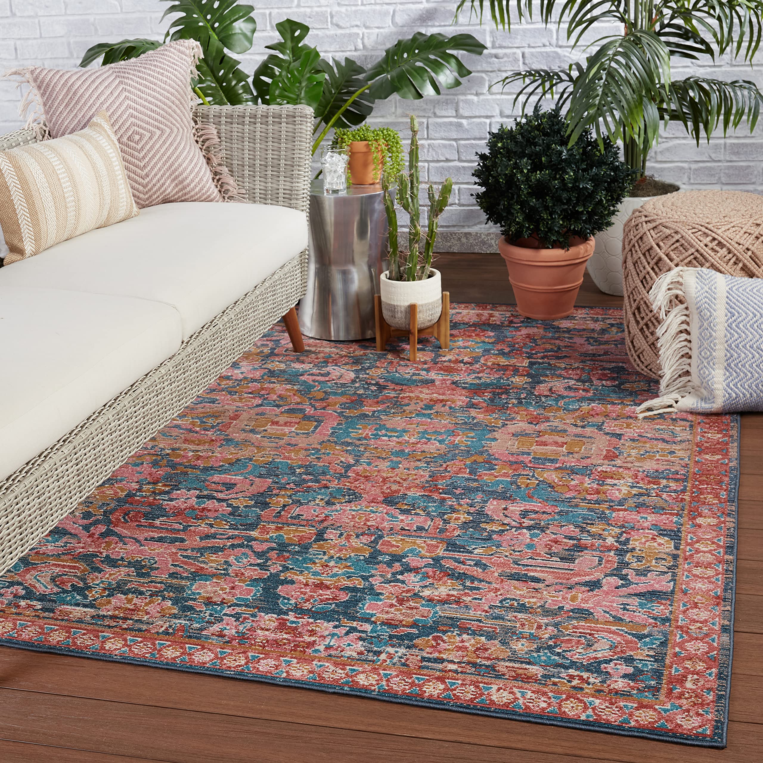 Jaipur Living Vintage 4x6 Indoor/Outdoor Area Rug in Pink & Blue - Perfect for Patio, Living Room, or Bedroom Decor