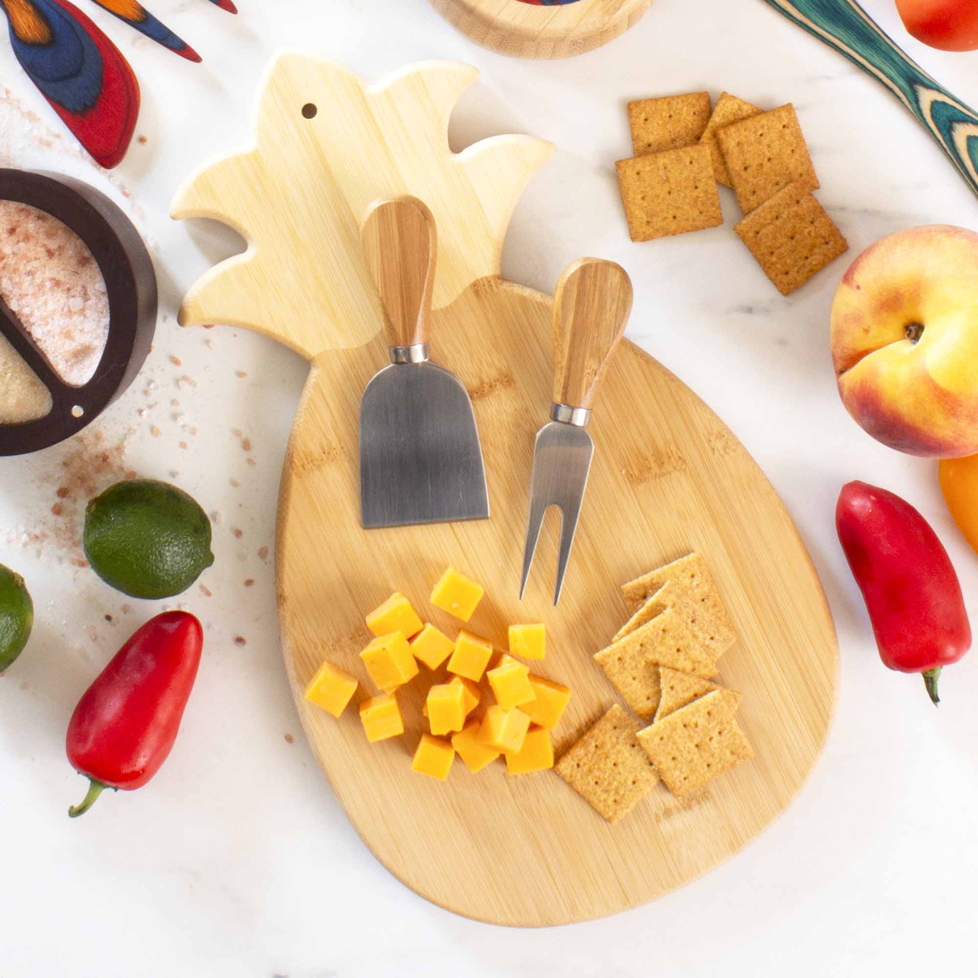 Pineapple Shaped Cutting Board - 14.4 x 7.5 Inch Bamboo Wood Fruit & Vegetable Chopping Board with Juice Groove - Perfect for Kitchen, Picnic, BBQ and Party Serving