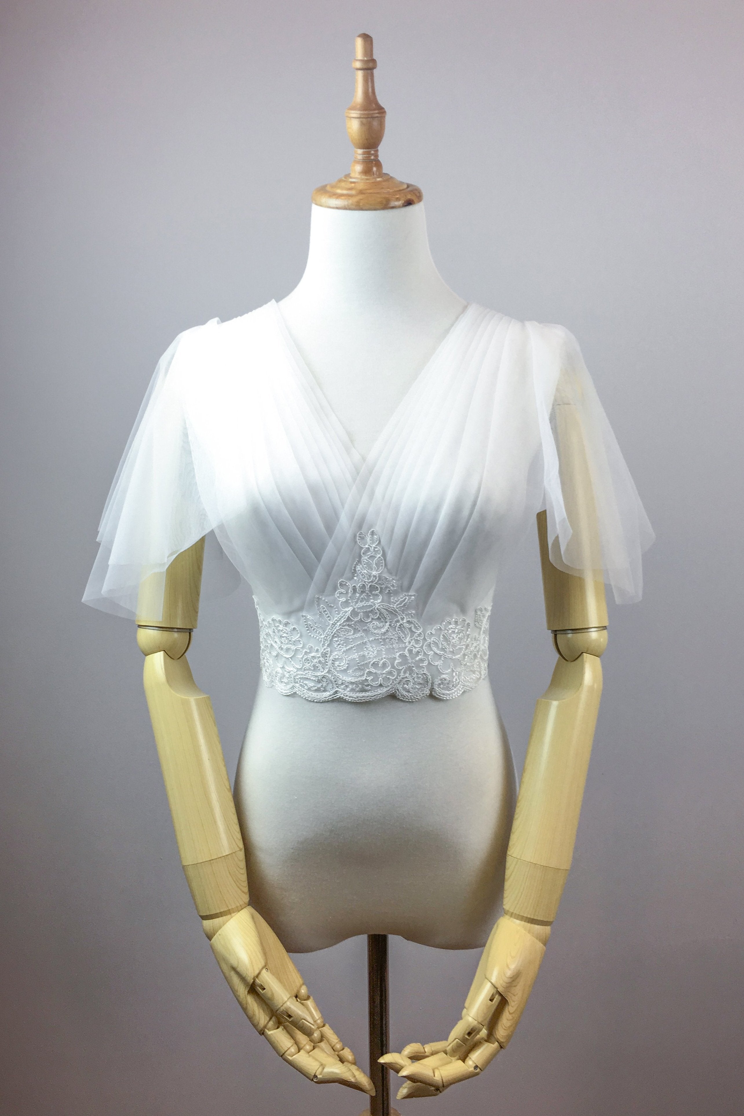 Elegant Lace Bolero Bridal Cover Up - Summer Wedding Shawl & Lace Top for Brides, Beach Weddings & Outdoor Ceremonies