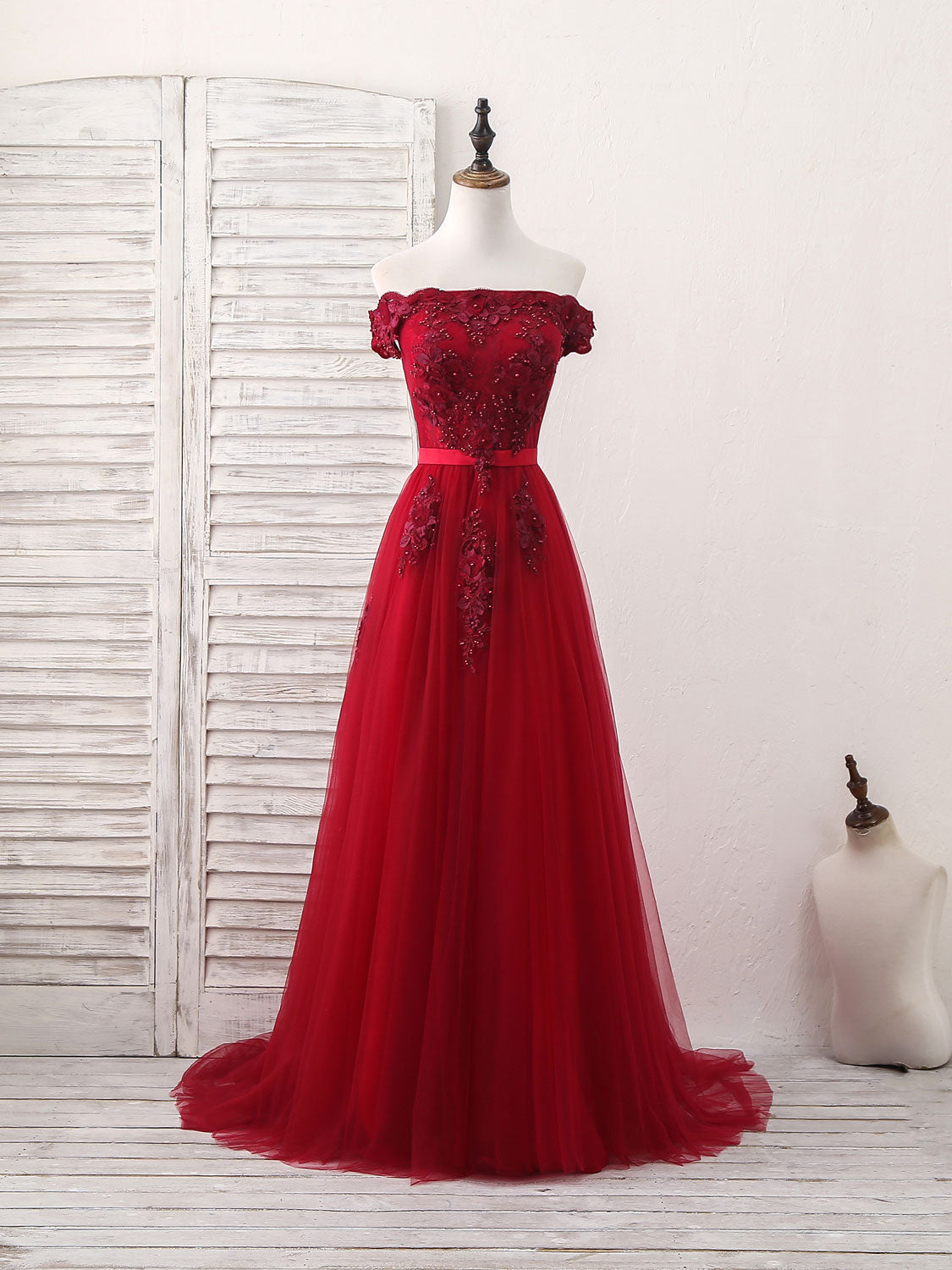 Elegant Burgundy Off Shoulder Tulle Lace Applique Long Prom Dress - Formal Evening Gown for Homecoming, Wedding, and Special Occasions